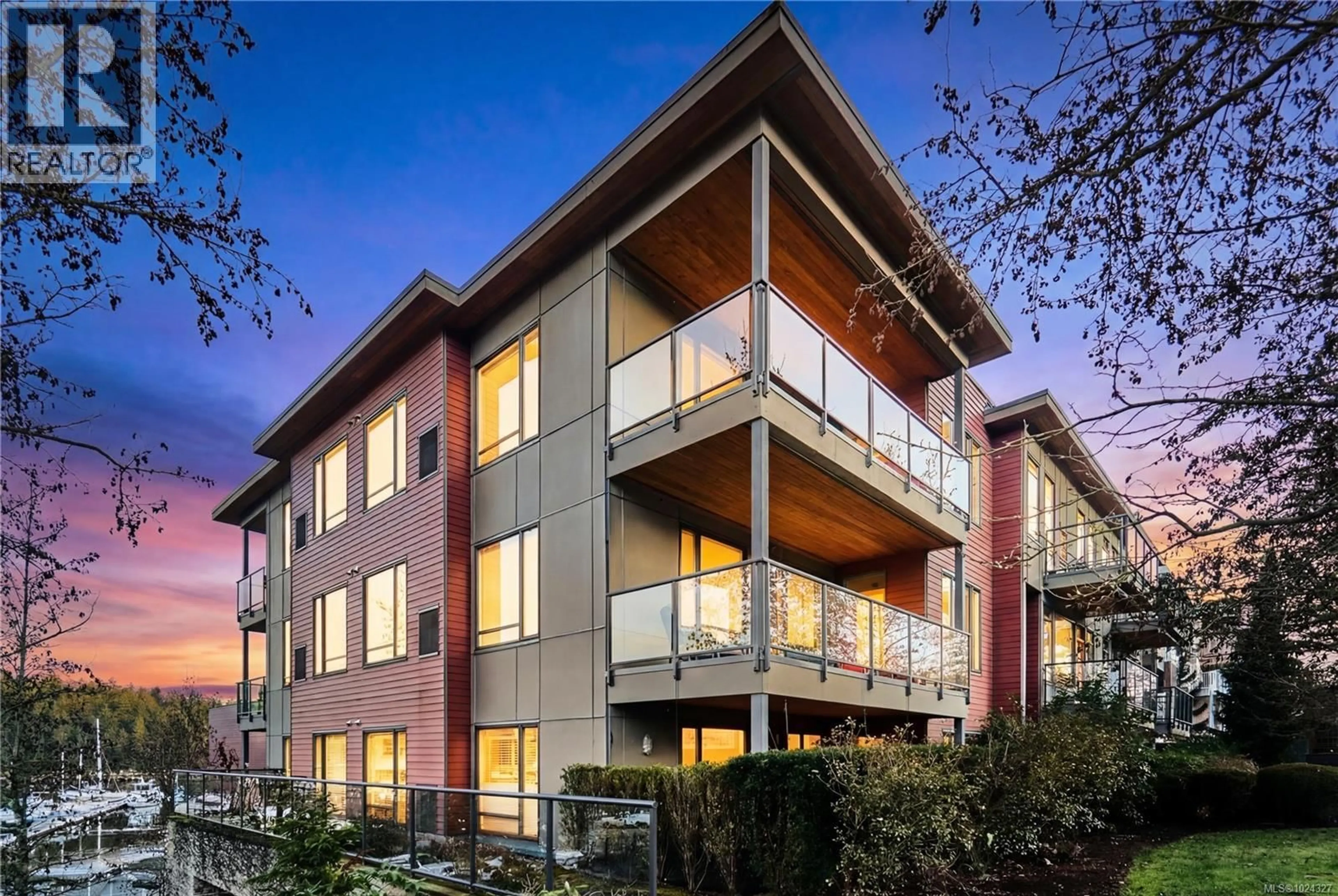 Unknown for 302 - 580 STEWART AVENUE, Nanaimo British Columbia V9S0A1