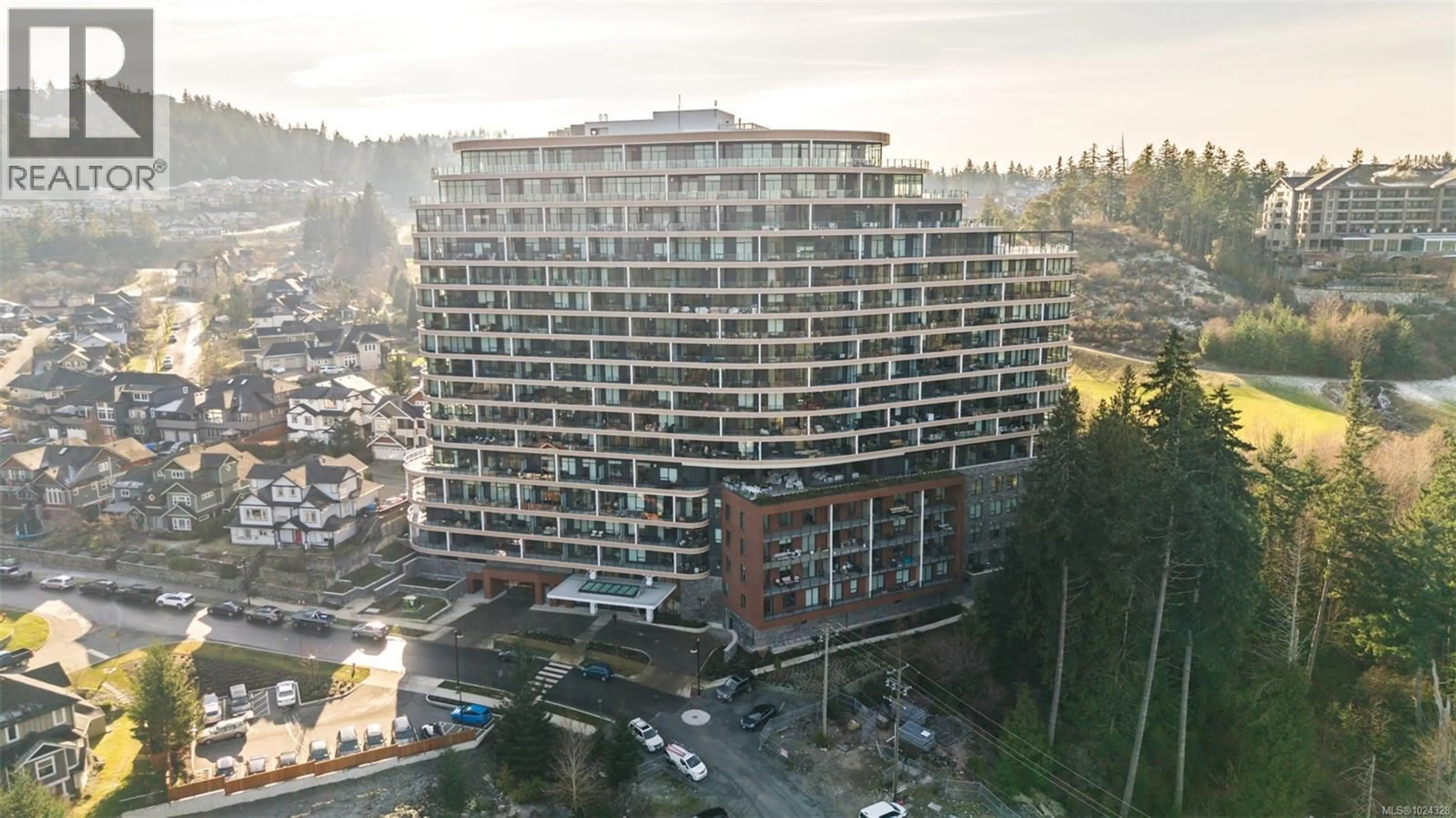 A pic from outside/outdoor area/front of a property/back of a property/a pic from drone, city buildings view from balcony for 518 - 2000 HANNINGTON ROAD, Langford British Columbia V9B7C1