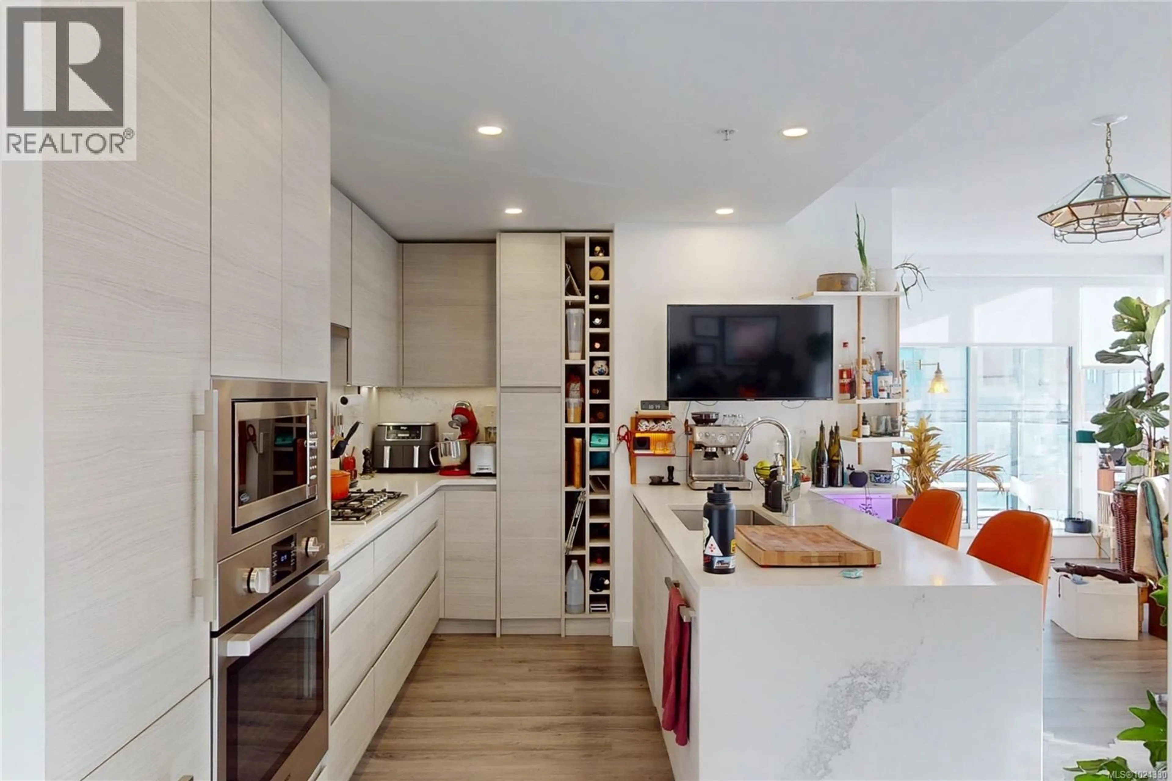 Contemporary kitchen, ceramic/tile floor for 1108 - 777 HERALD STREET, Victoria British Columbia V8T0C7