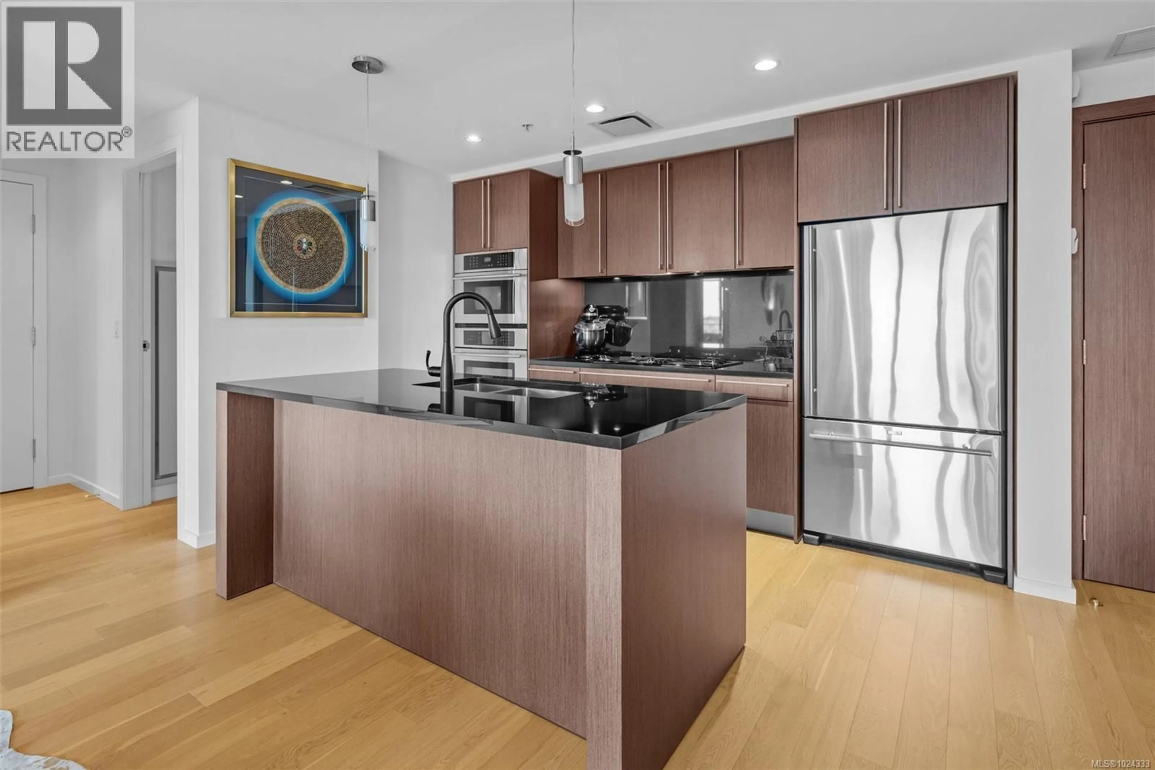 Open concept kitchen, unknown for 208 - 100 SAGHALIE ROAD, Victoria British Columbia V9A0A1