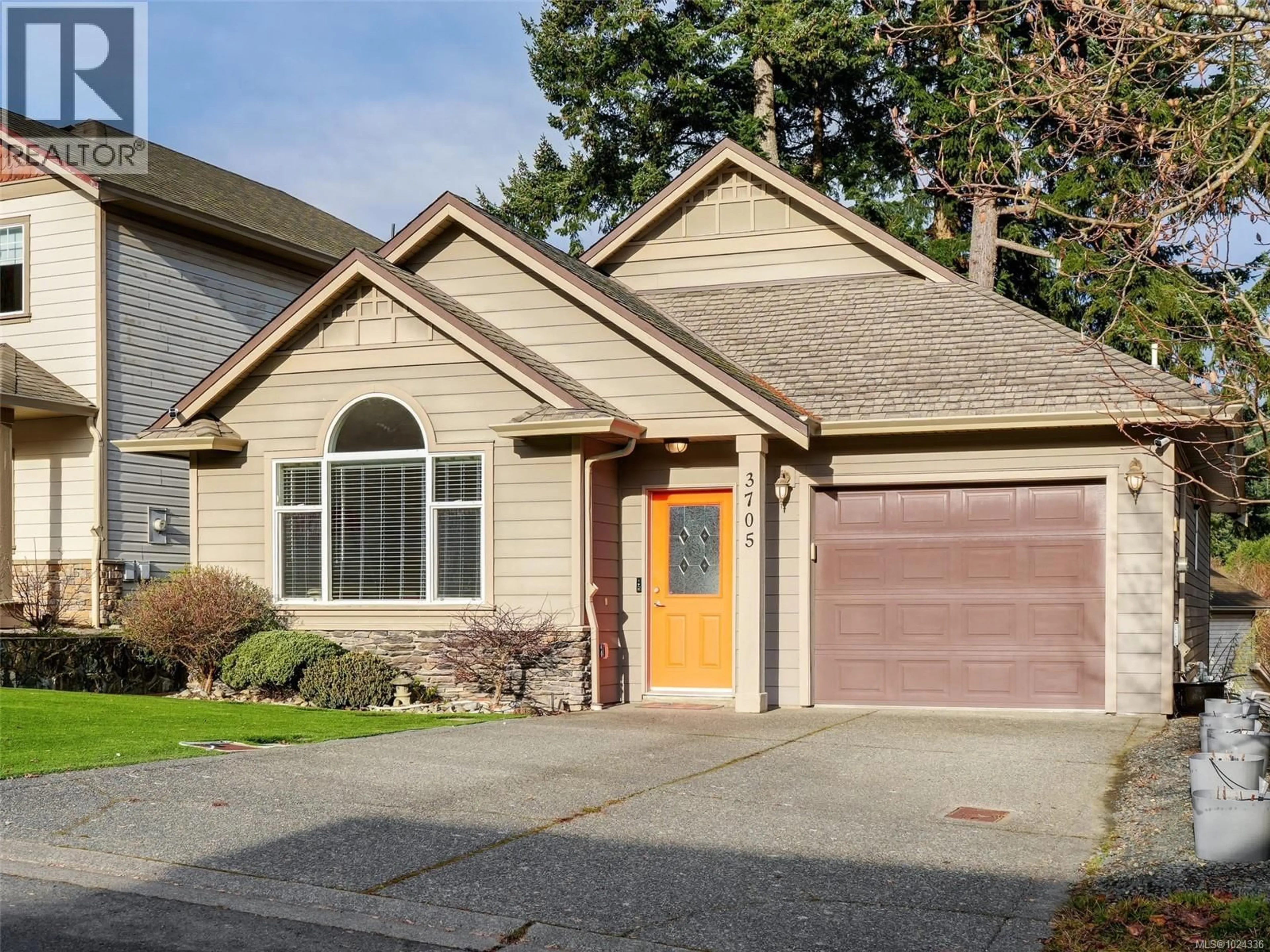 Home with vinyl exterior material, street for 3705 WILD BERRY BEND, Langford British Columbia V9C4M7