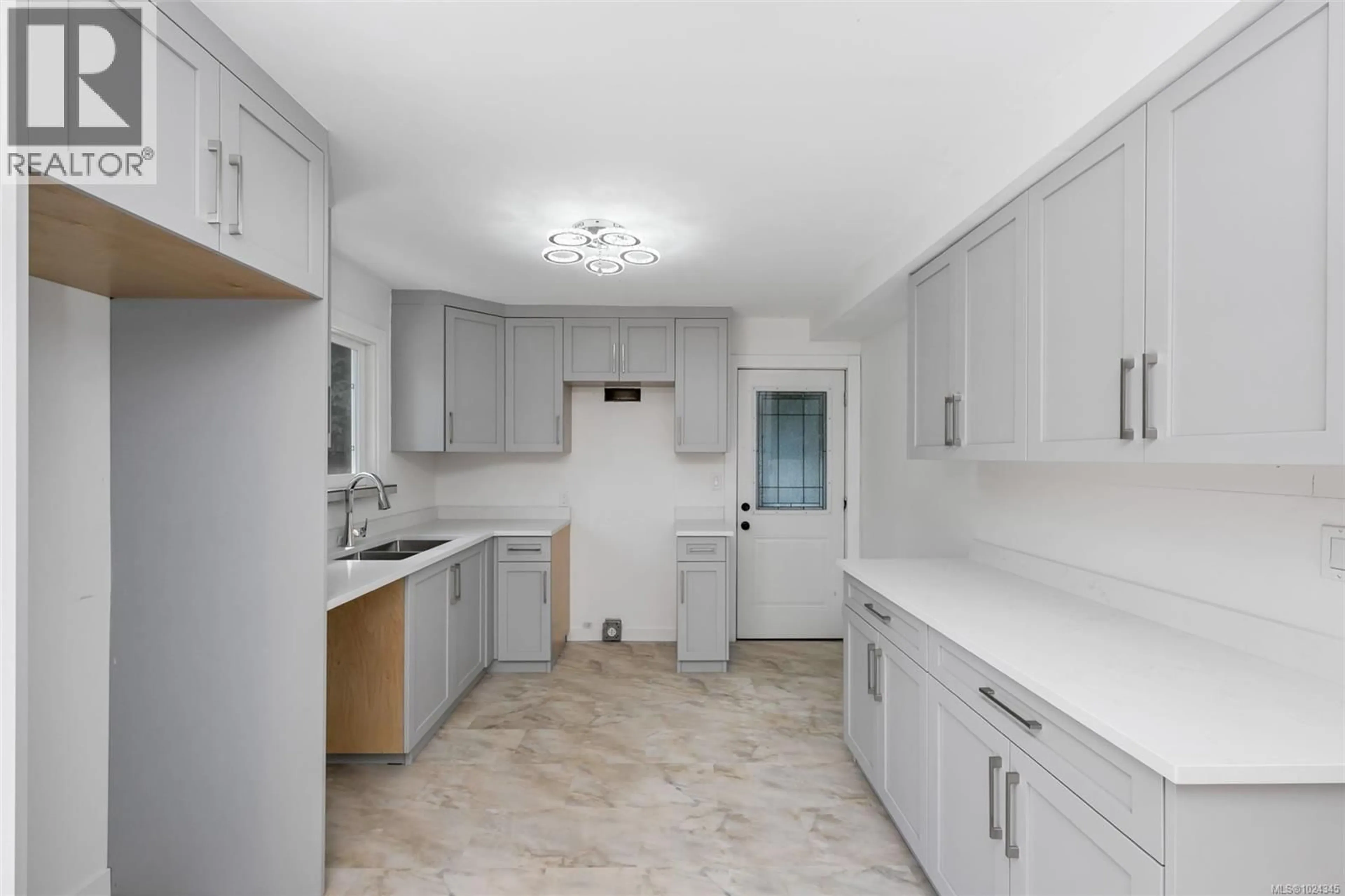 Standard kitchen, ceramic/tile floor for 160 COWICHAN LAKE ROAD, Lake Cowichan British Columbia V0R2G0