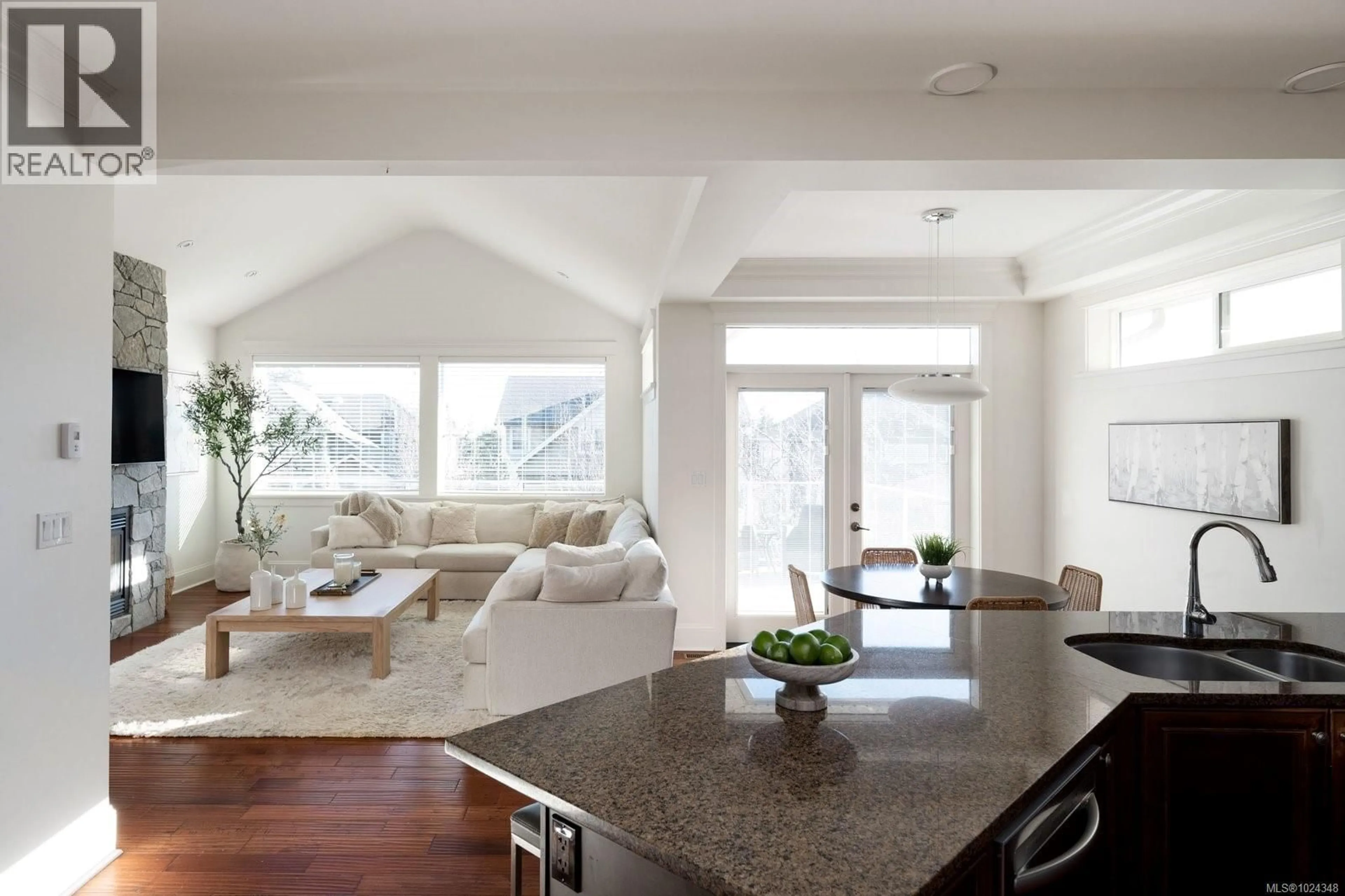 Open concept kitchen, unknown for 2145 PLAYERS DRIVE, Langford British Columbia V9B0L2