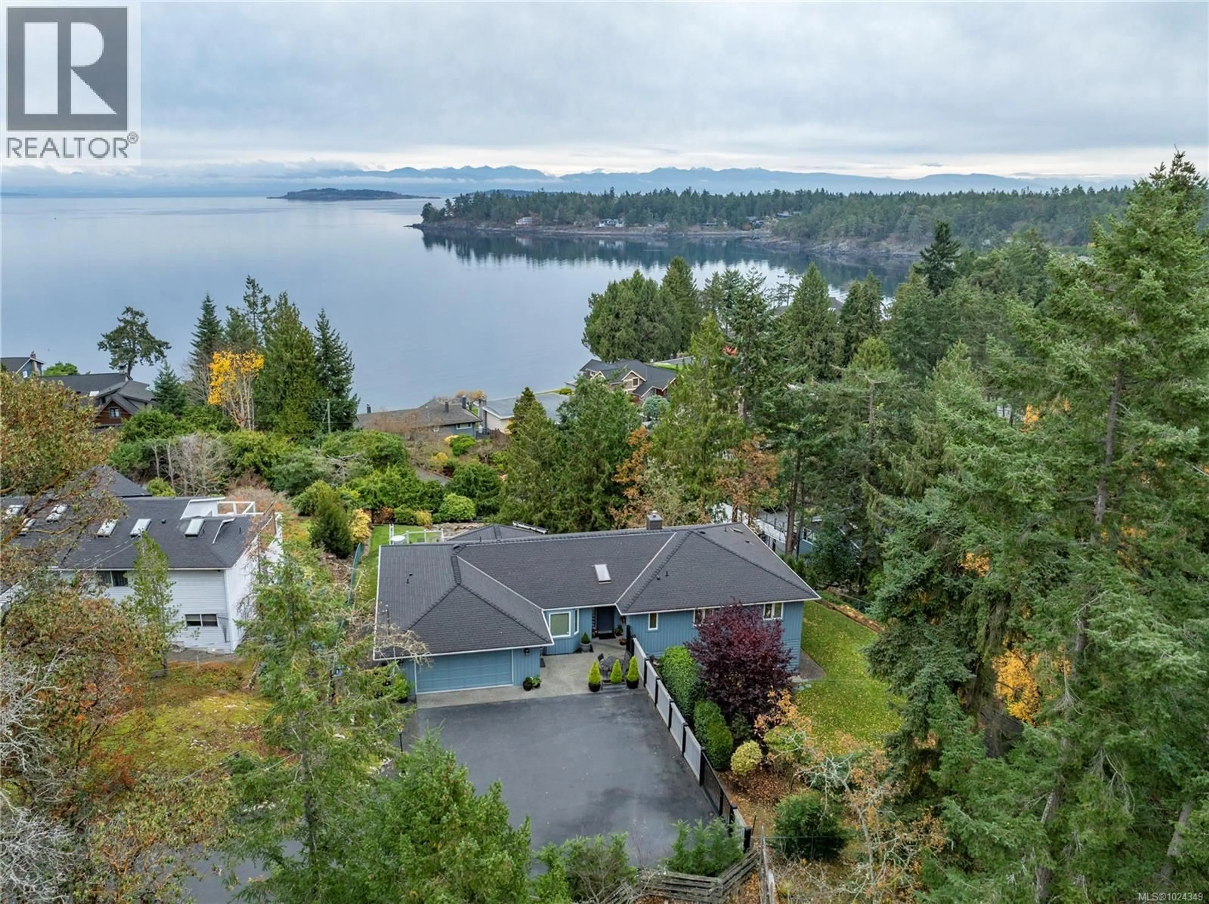 A pic from outside/outdoor area/front of a property/back of a property/a pic from drone, water/lake/river/ocean view for 1578 ARBUTUS LANE, Nanoose Bay British Columbia V9P9B5