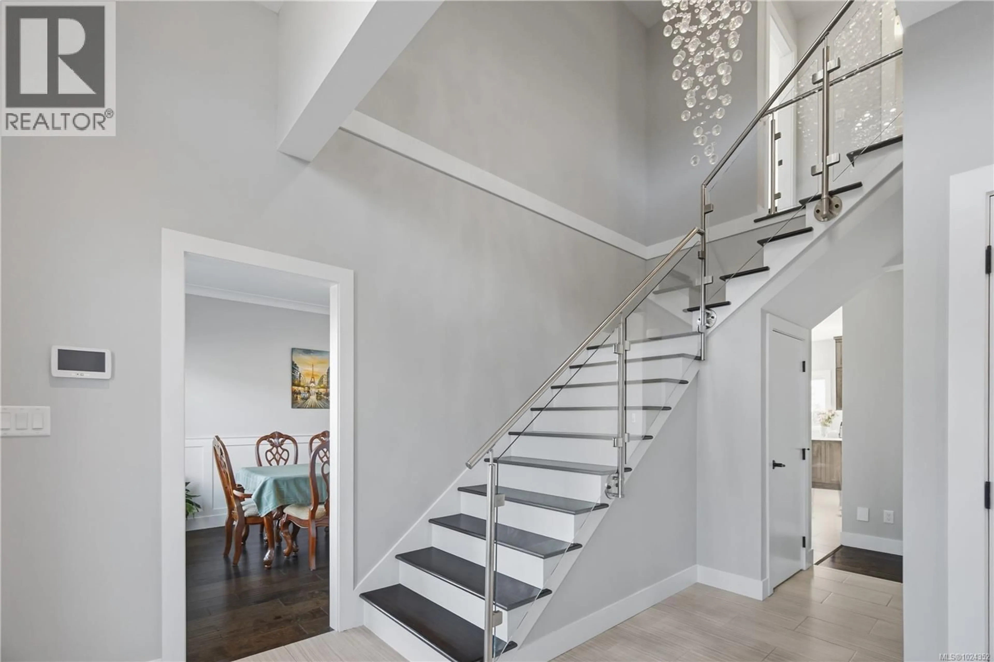 Stairs for 8711 BOURNE TERRACE, North Saanich British Columbia V8L1L8