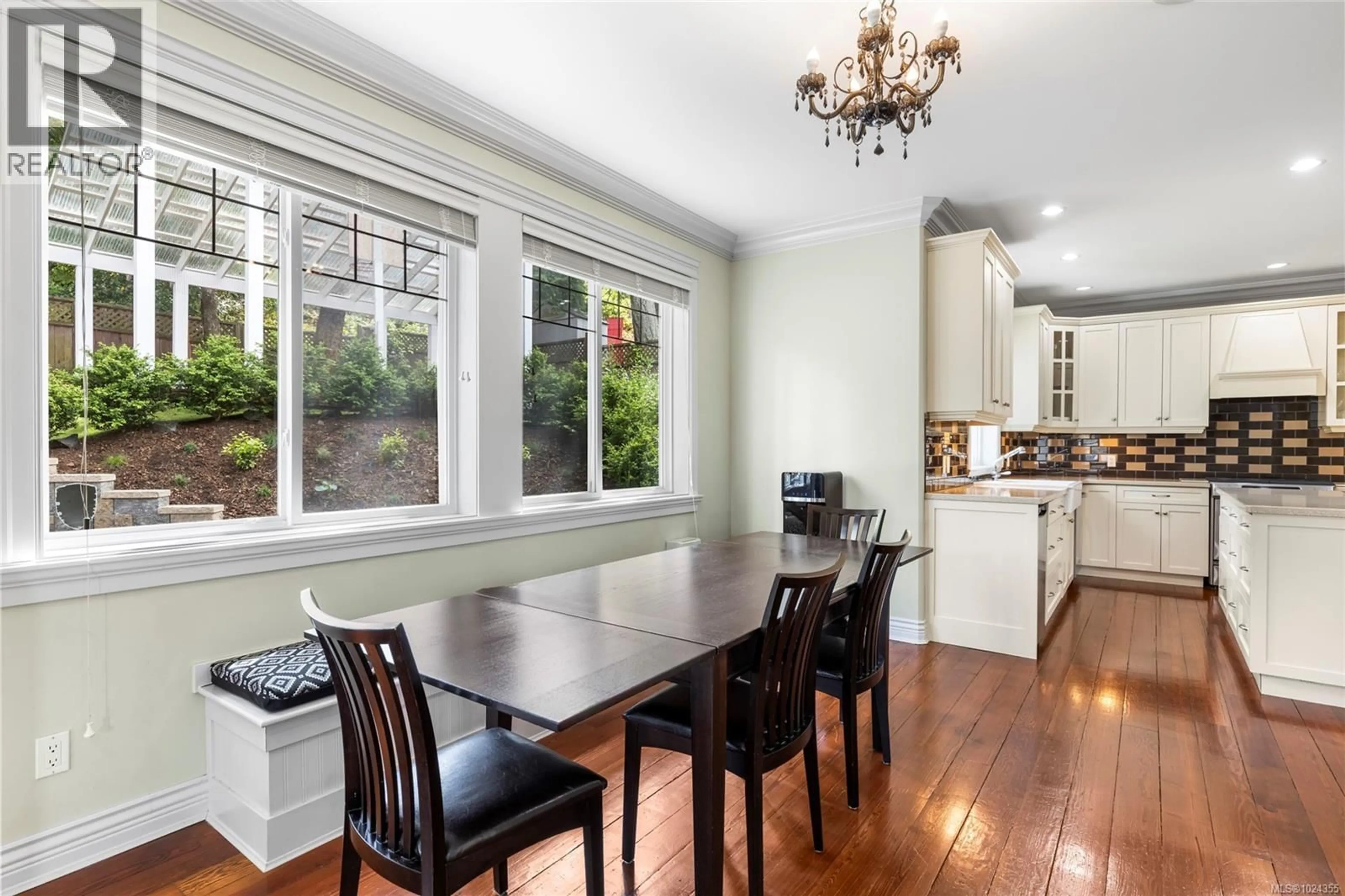 Unknown for 3927 DRUCE LANE, Saanich British Columbia V8P0A2