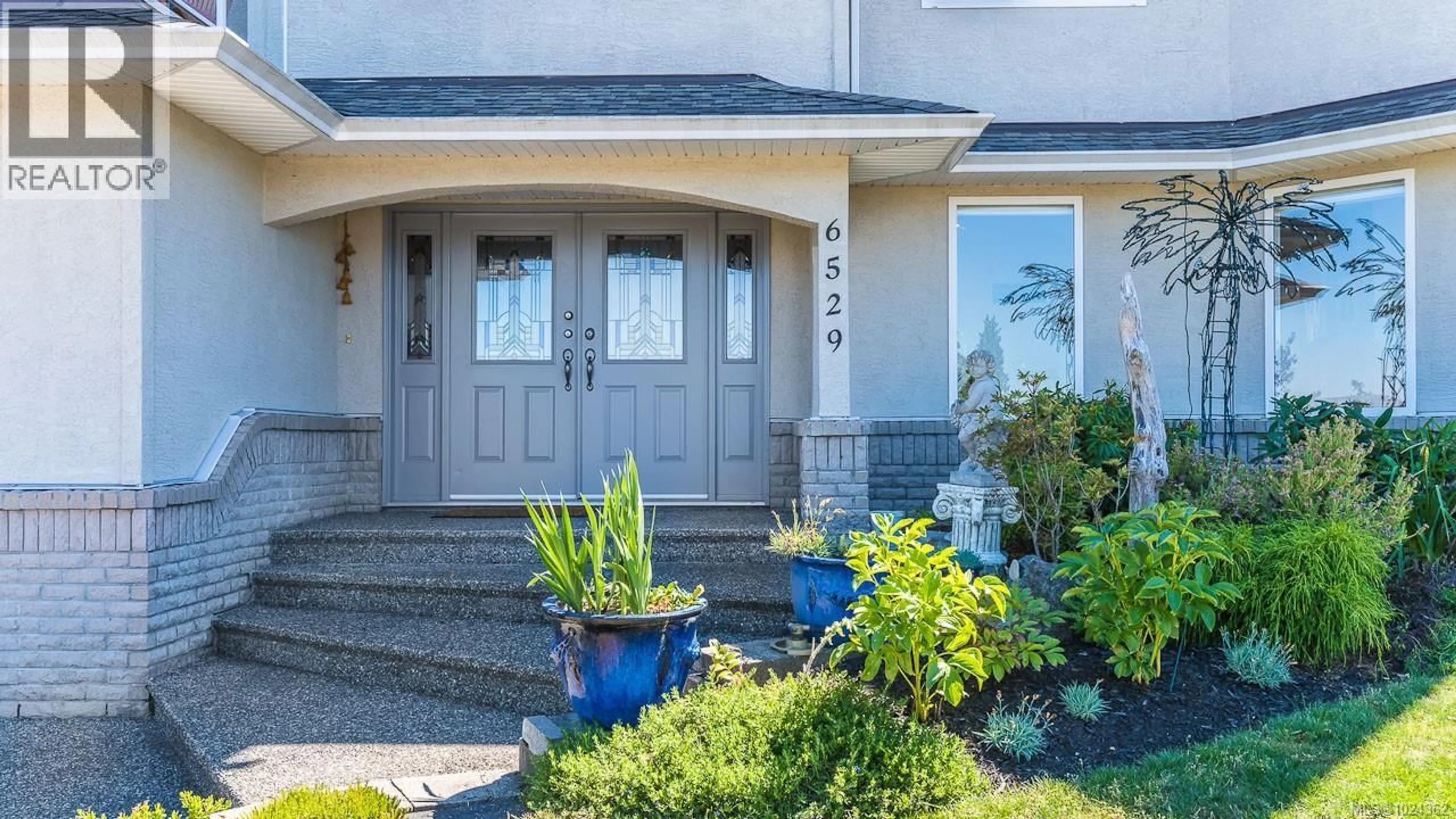 Indoor entryway for 6529 RAVEN ROAD, Nanaimo British Columbia V9V1R1