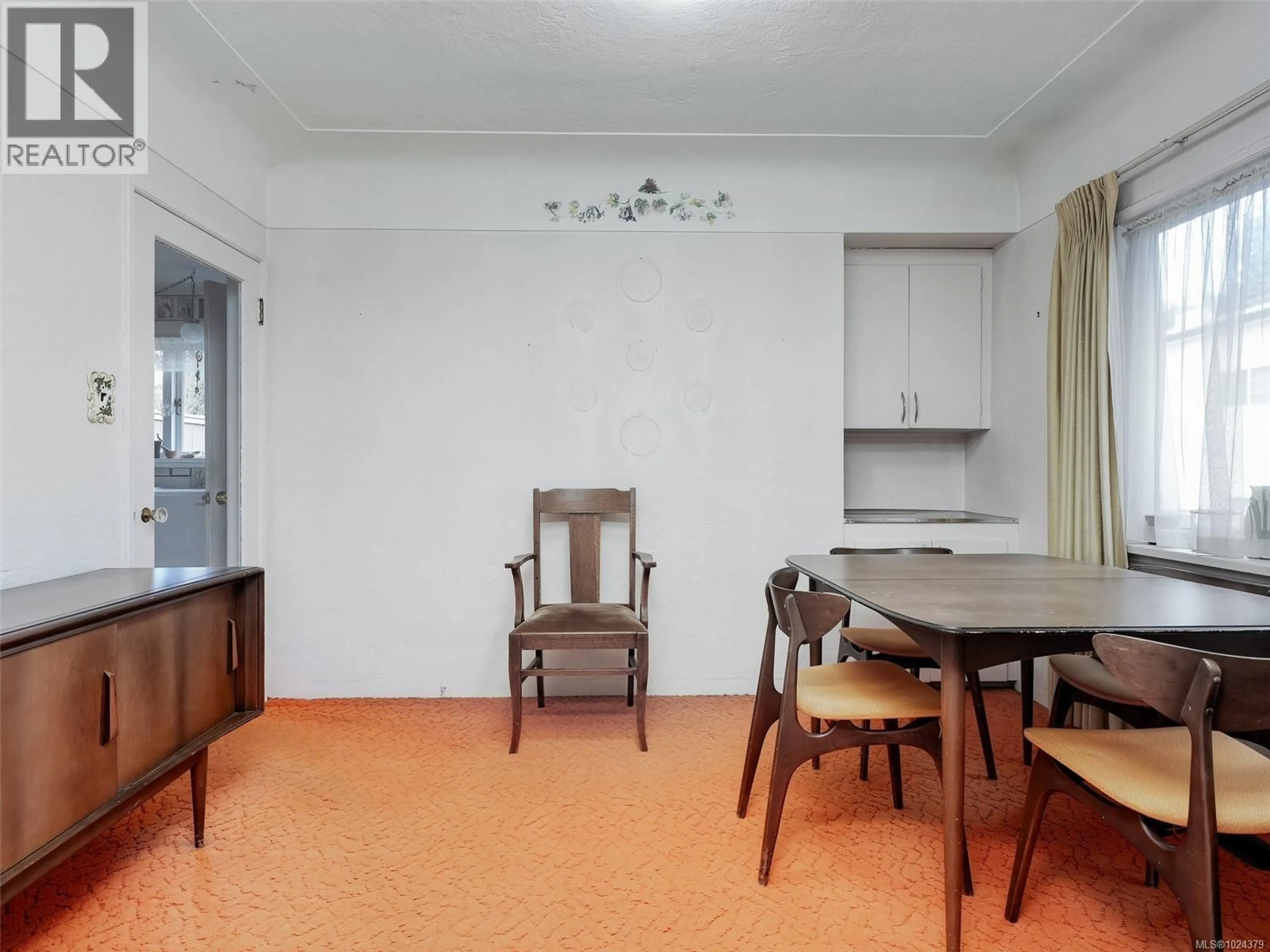 A pic of a room for 24 GORGE ROAD EAST, Victoria British Columbia V9A1K8