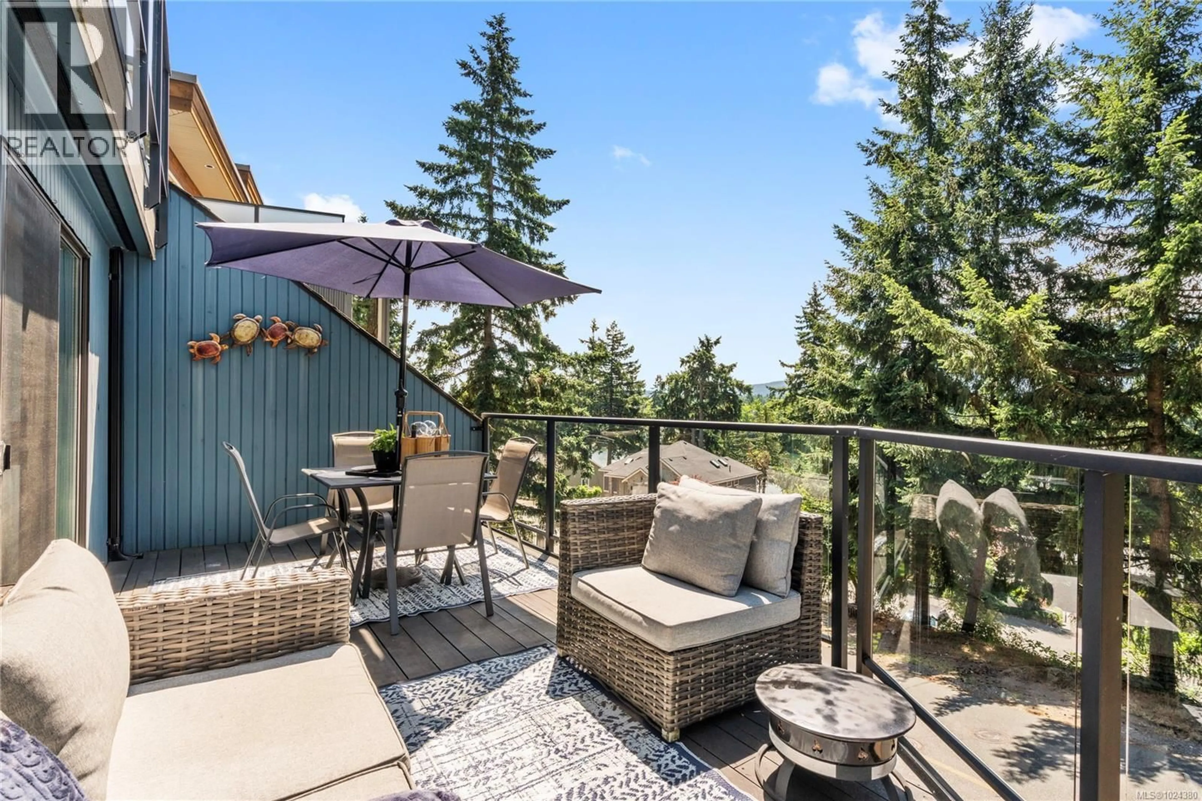Patio, mountain view for 271 WOODHAVEN DRIVE, Nanaimo British Columbia V9T5M1