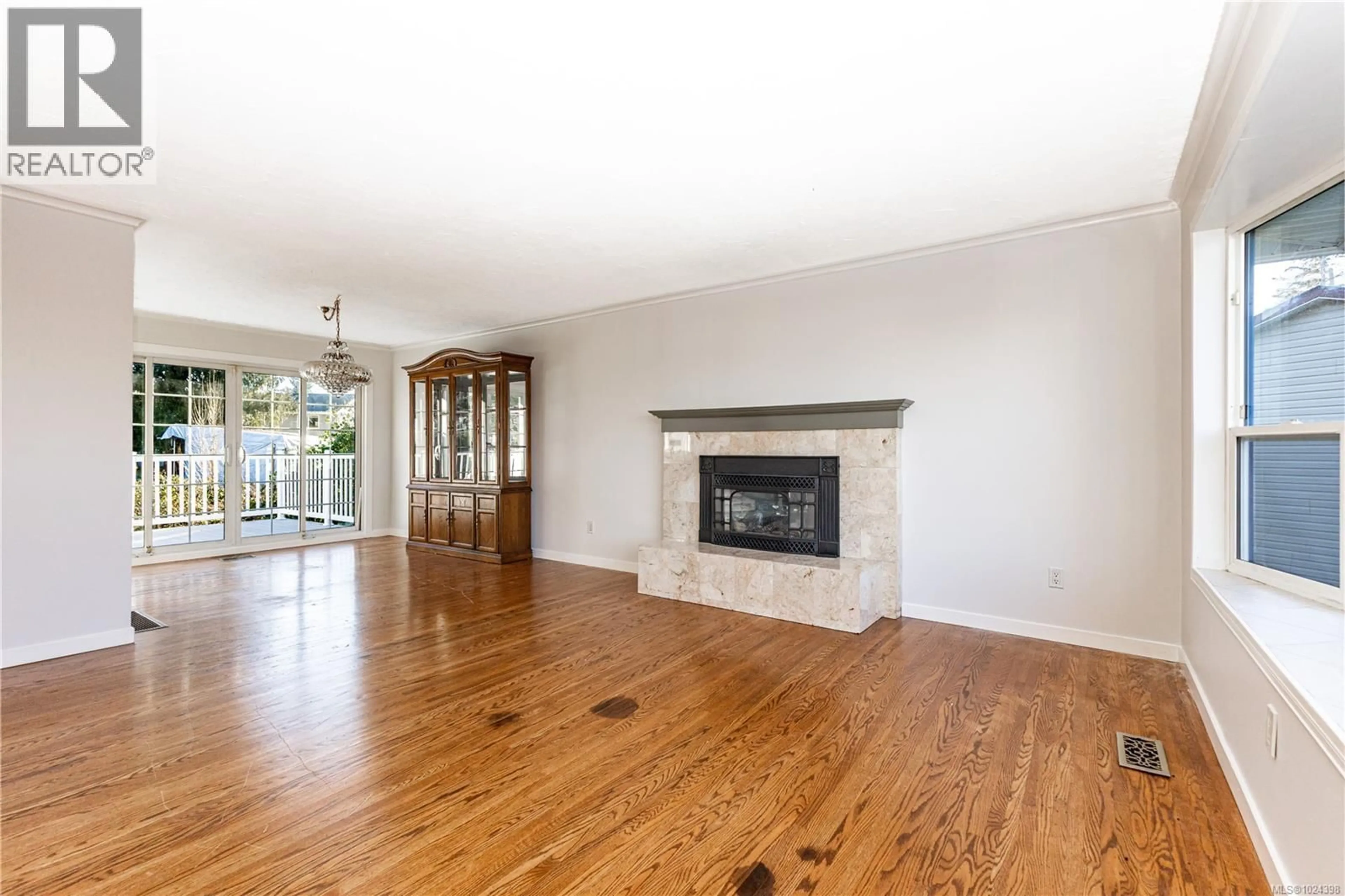 Unknown for 691 VICTORIA CRESCENT, Campbell River British Columbia V9W3Y3