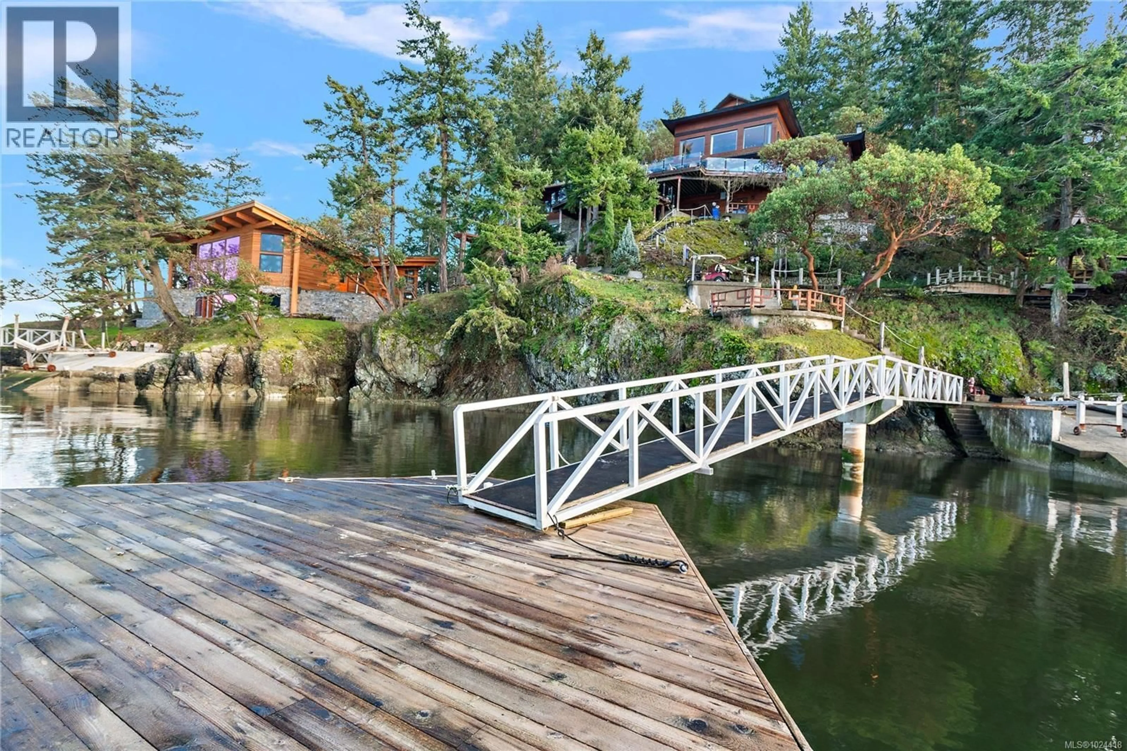 Patio, water/lake/river/ocean view for 7178 MARK LANE, Central Saanich British Columbia V9E2A1