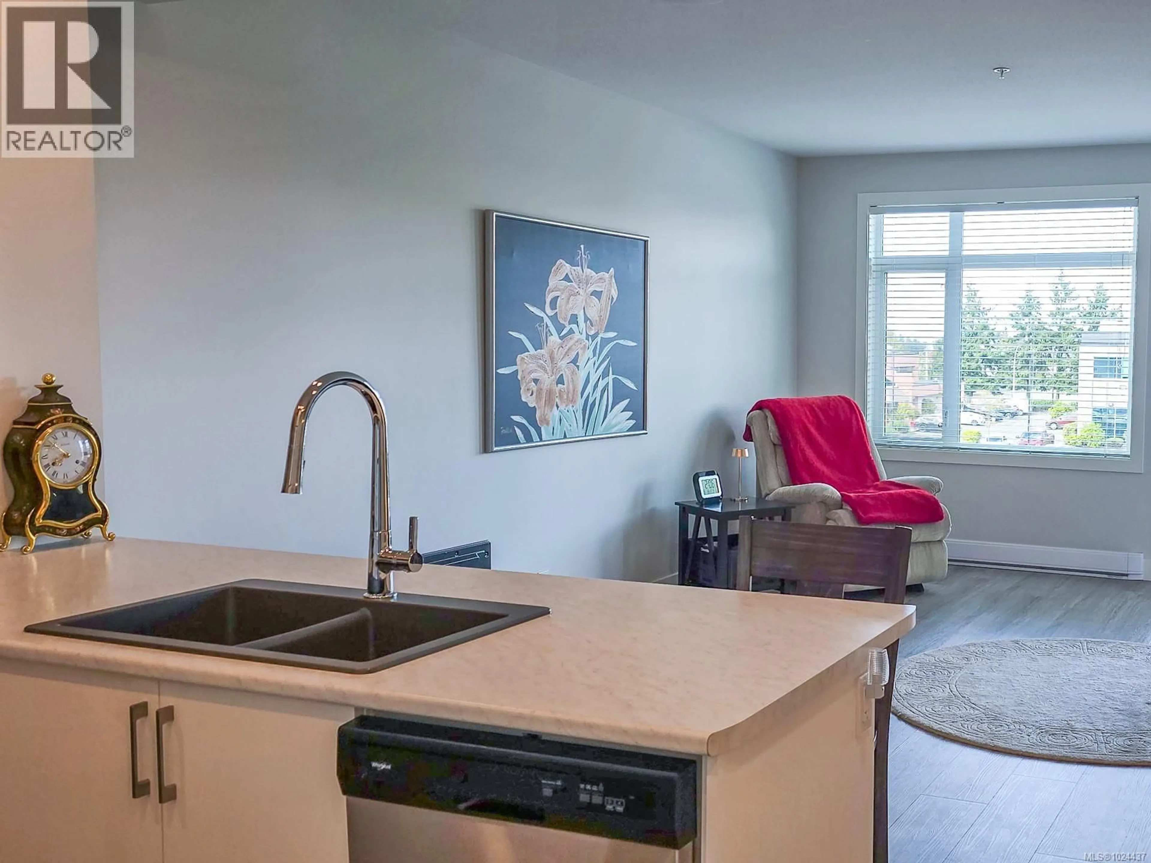 Unknown for 204 - 6544 METRAL DRIVE, Nanaimo British Columbia V9T2L8