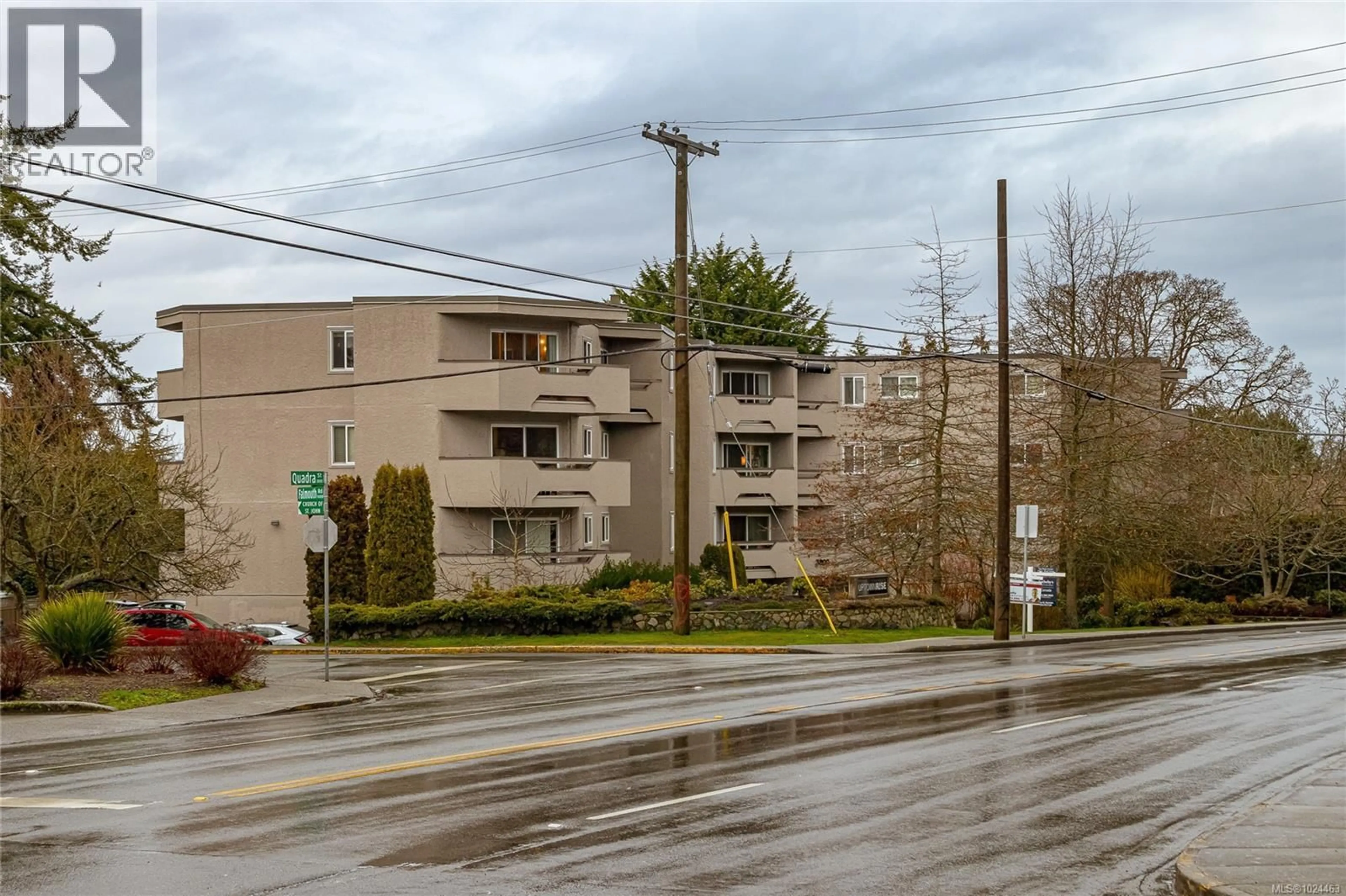 Unknown for 206 - 3800 QUADRA STREET, Saanich British Columbia V8X1H8
