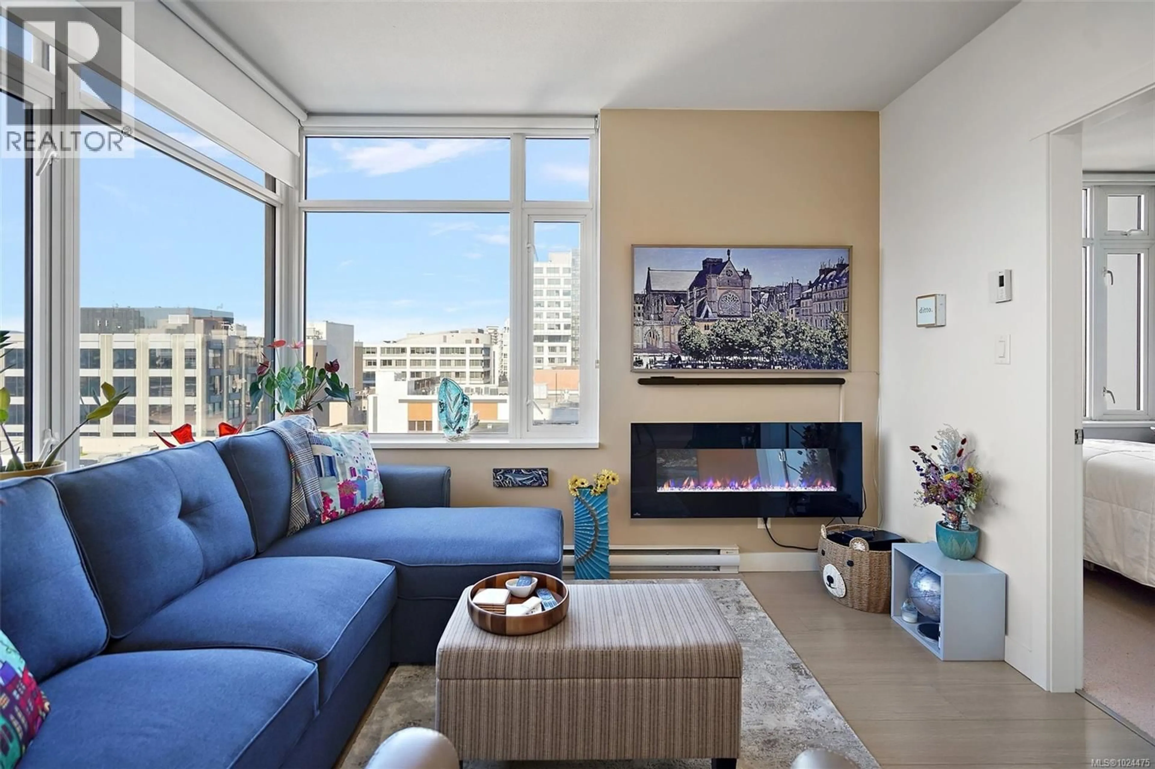 Living room with furniture, unknown for 711 - 728 YATES STREET, Victoria British Columbia V8W0C8