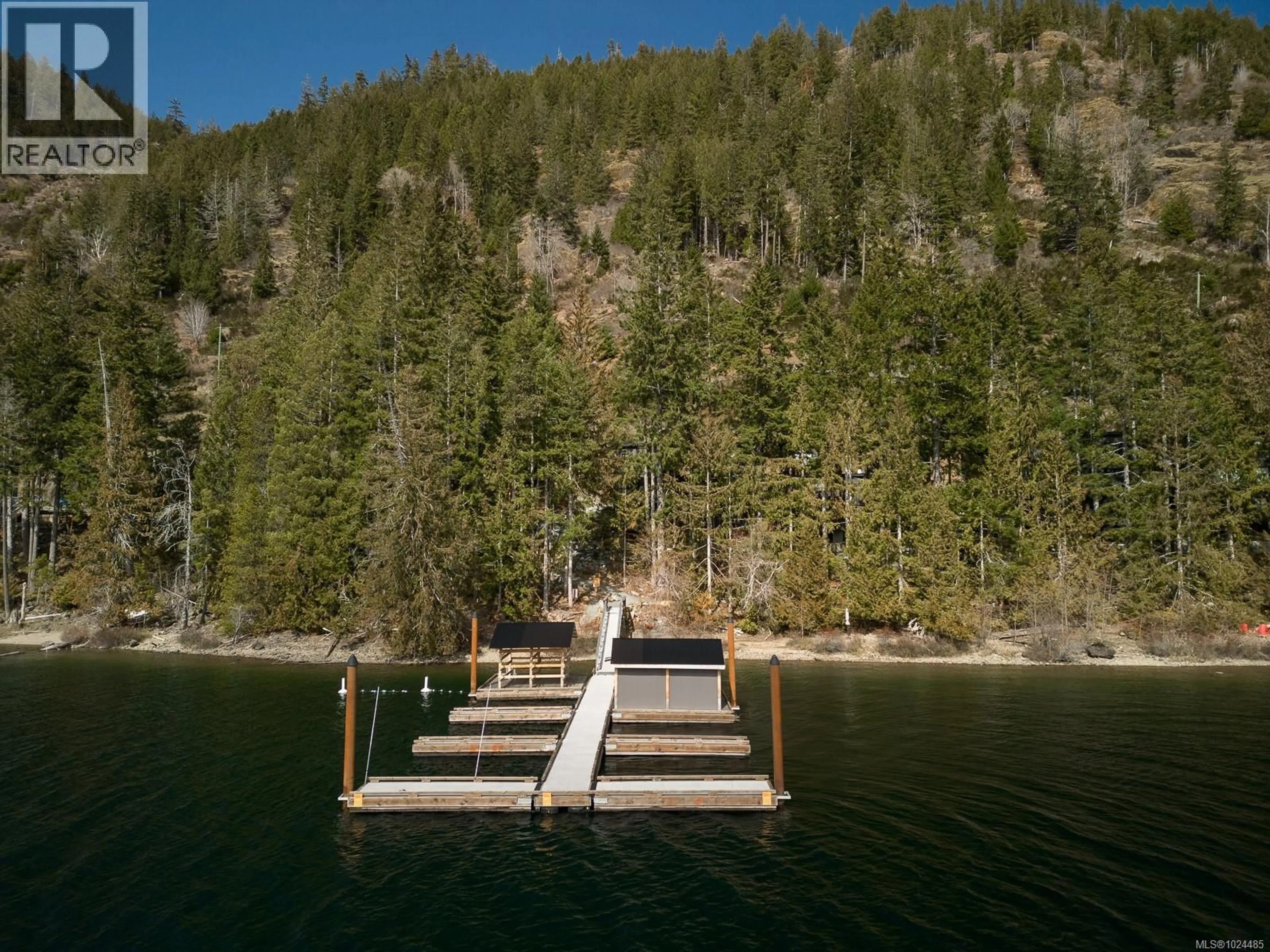 Stairs for 1 - 7470 COTTAGE WAY, Lake Cowichan British Columbia V0R2G1