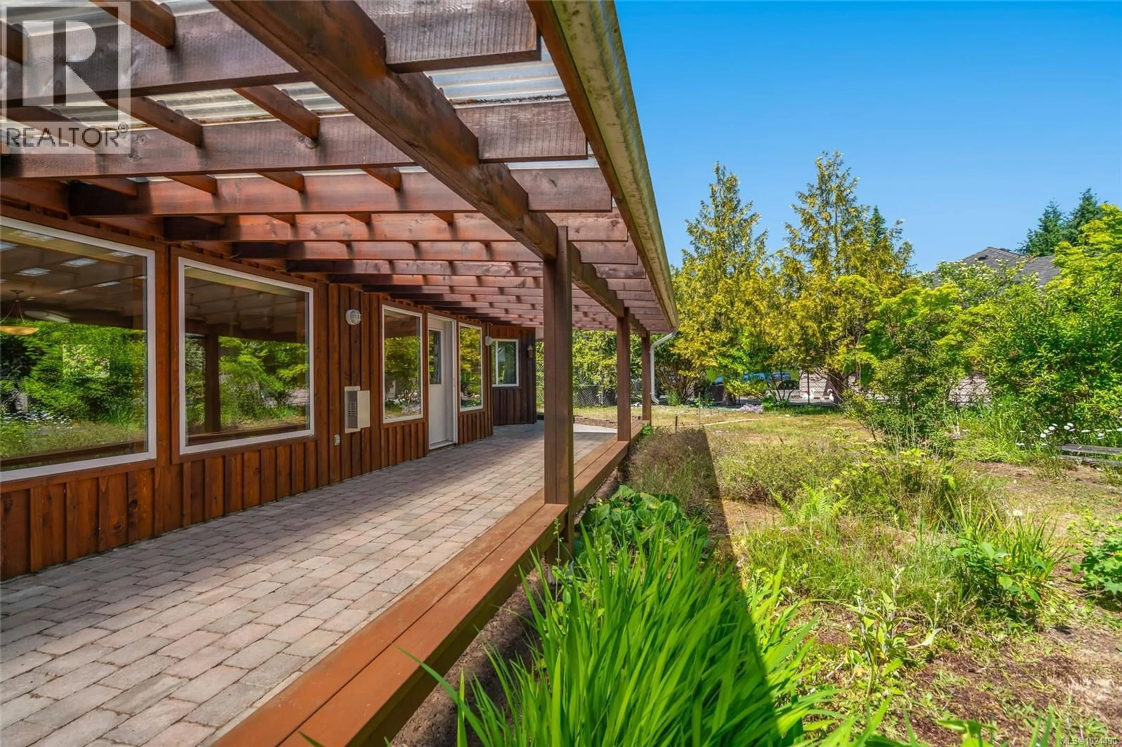 Patio, unknown for 321 MILL ROAD, Qualicum Beach British Columbia V9K1J1