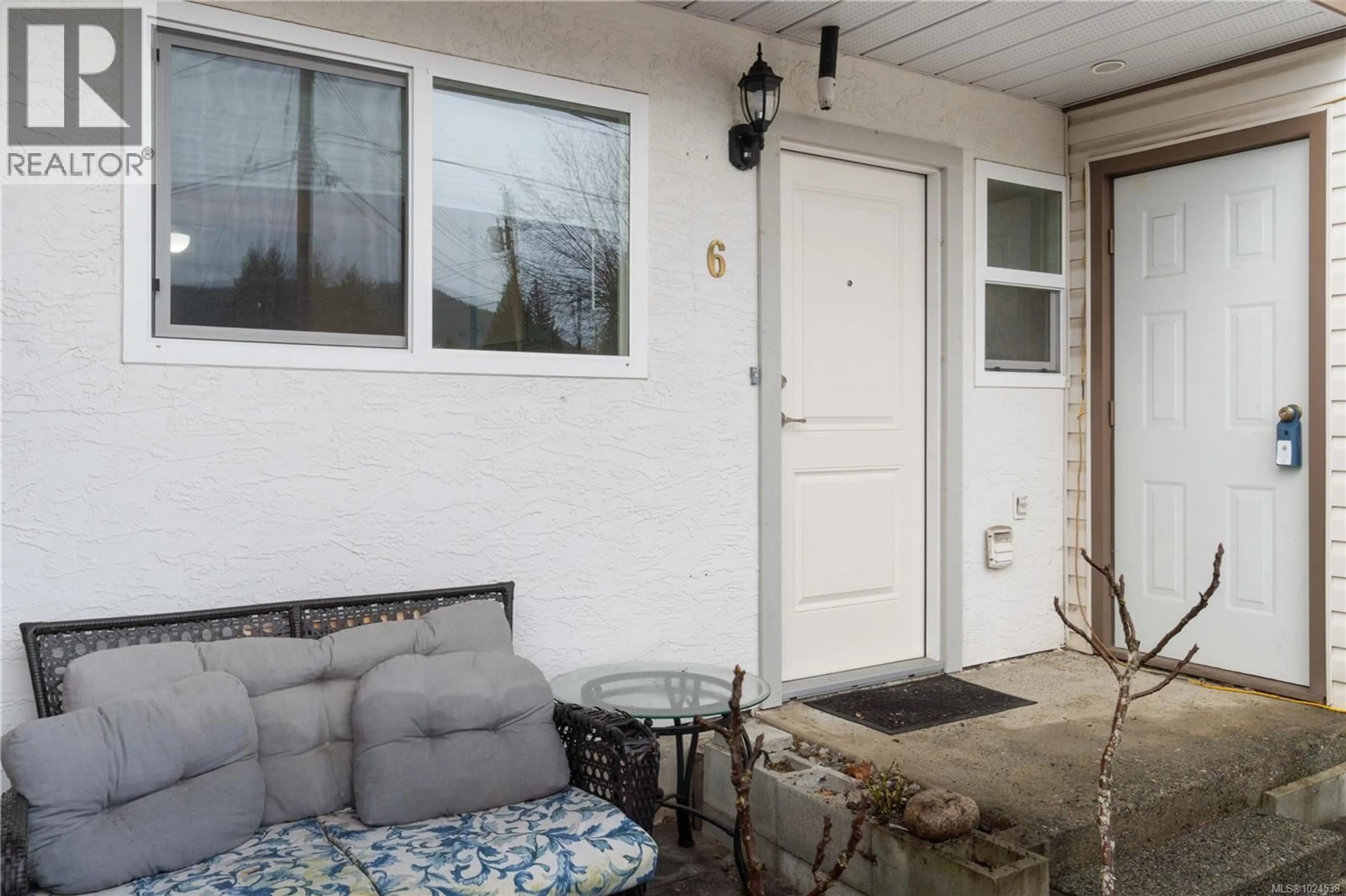 Patio, street for 6 - 1195 STUART PLACE, Ladysmith British Columbia V9G1P4