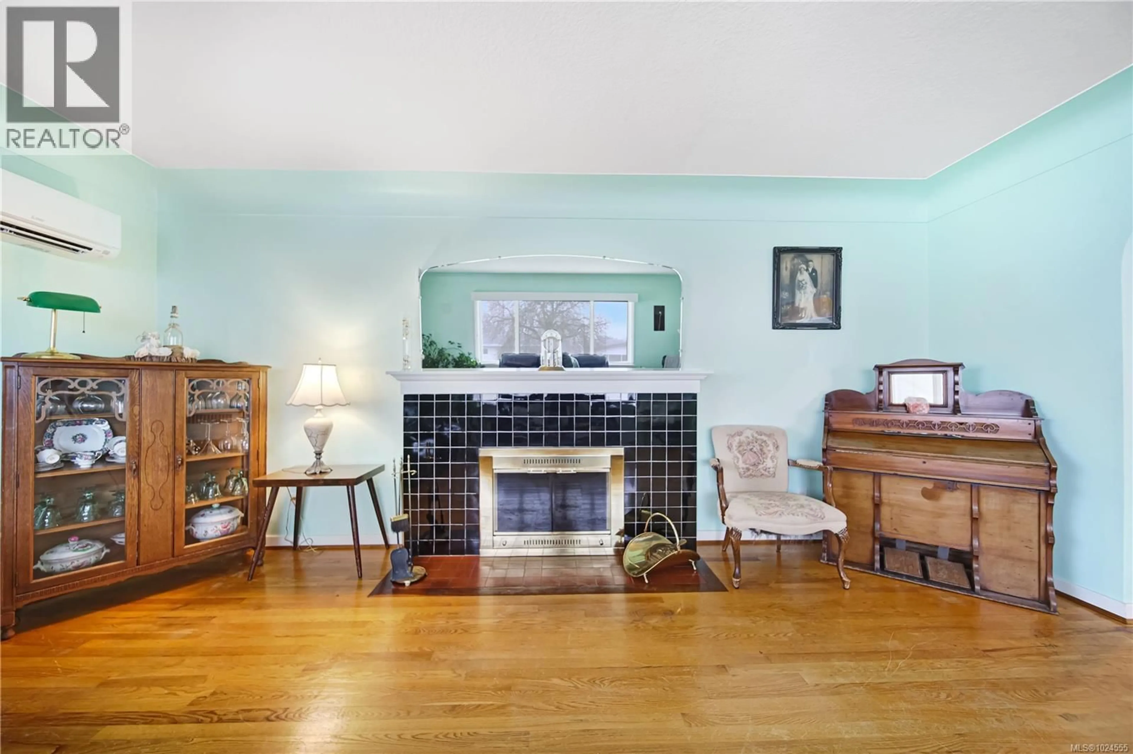 Living room with furniture, unknown for 2955 6TH AVENUE, Port Alberni British Columbia V9Y2H1