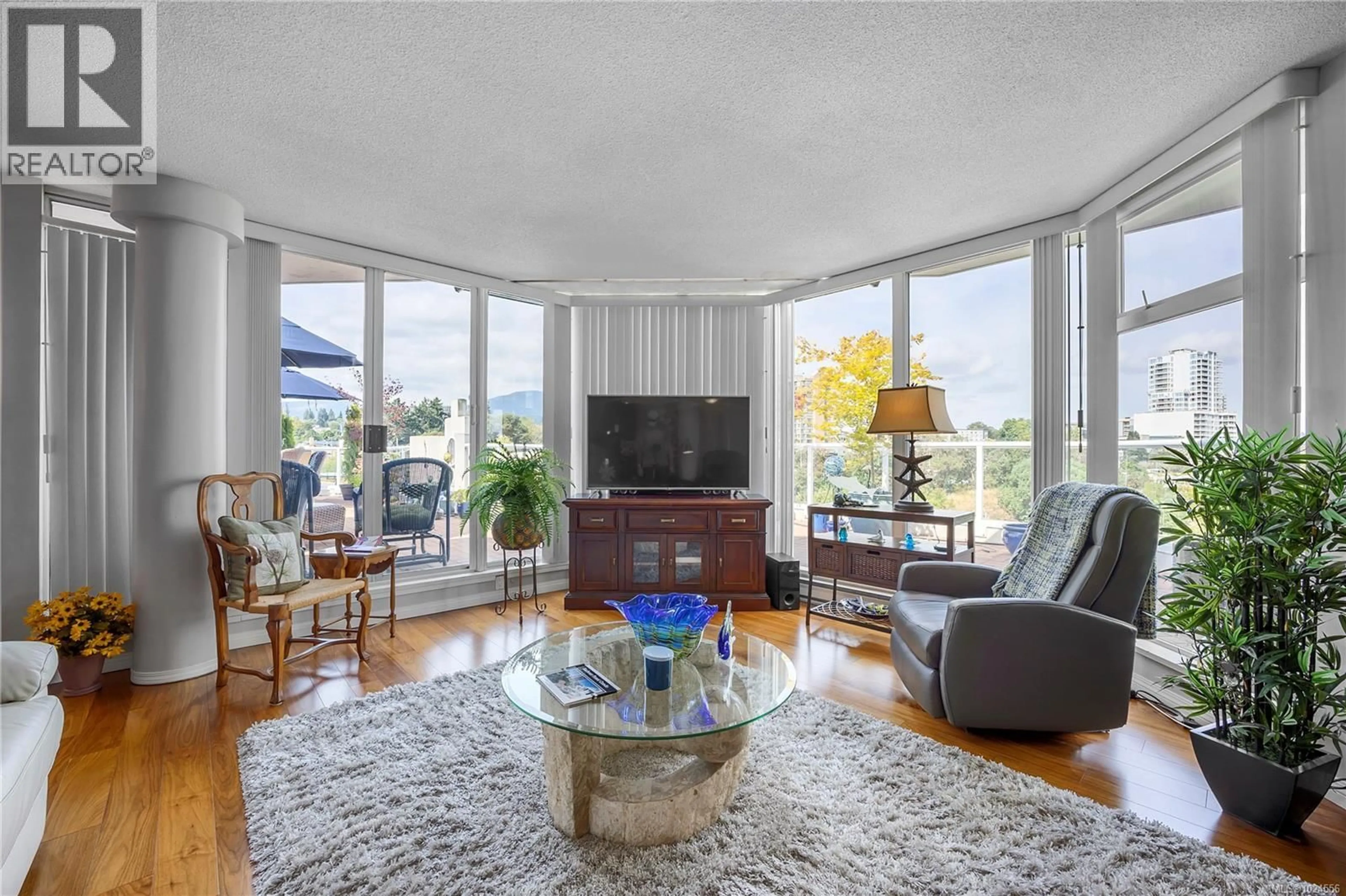 Living room with furniture, unknown for 502 - 158 PROMENADE DRIVE, Nanaimo British Columbia V9R6M7