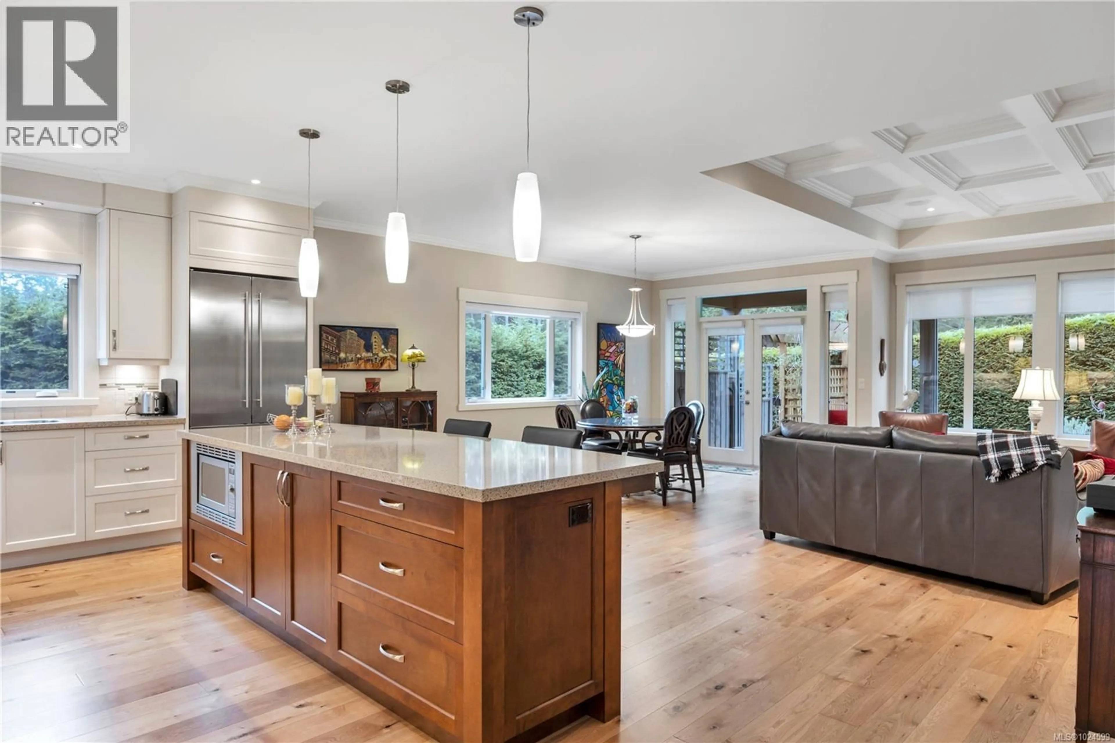 Open concept kitchen, unknown for 3374 BRADNER CIRCLE, Nanoose Bay British Columbia V9P9M5