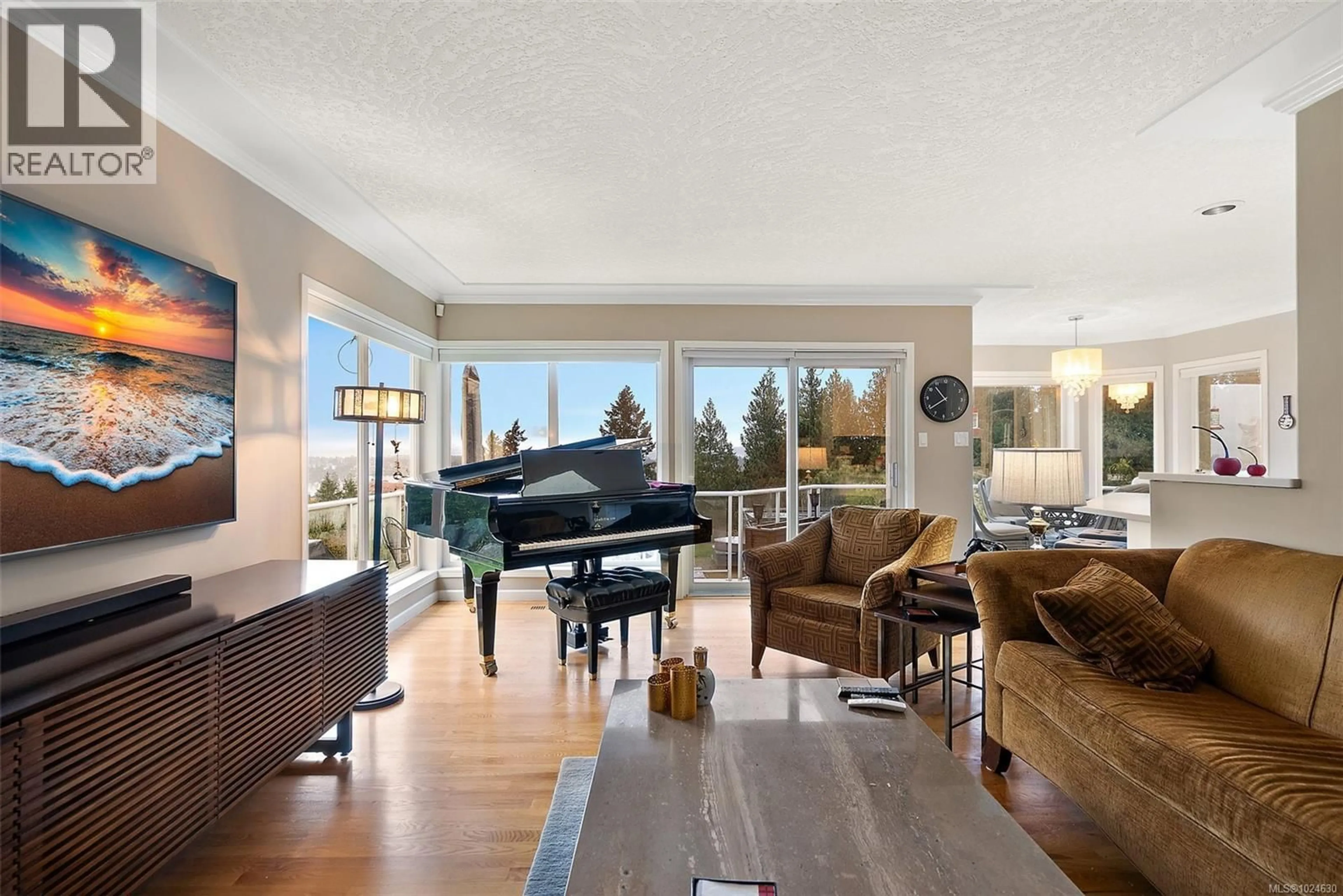 Living room with furniture, unknown for 11008 ORIOLE LANE, North Saanich British Columbia V8L5R1