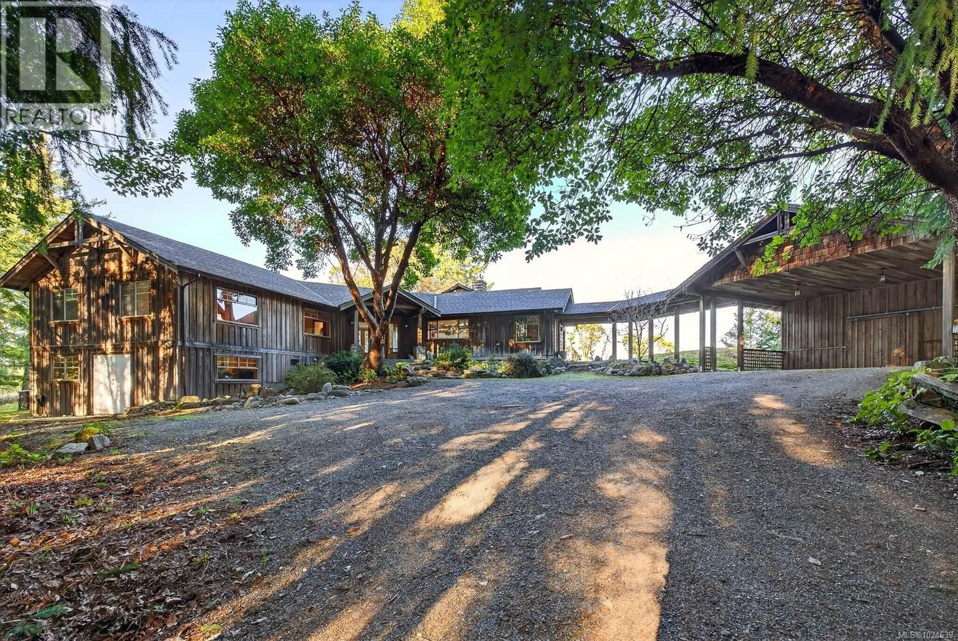 Unknown for 186 SARAH WAY, Salt Spring British Columbia V8K2X8