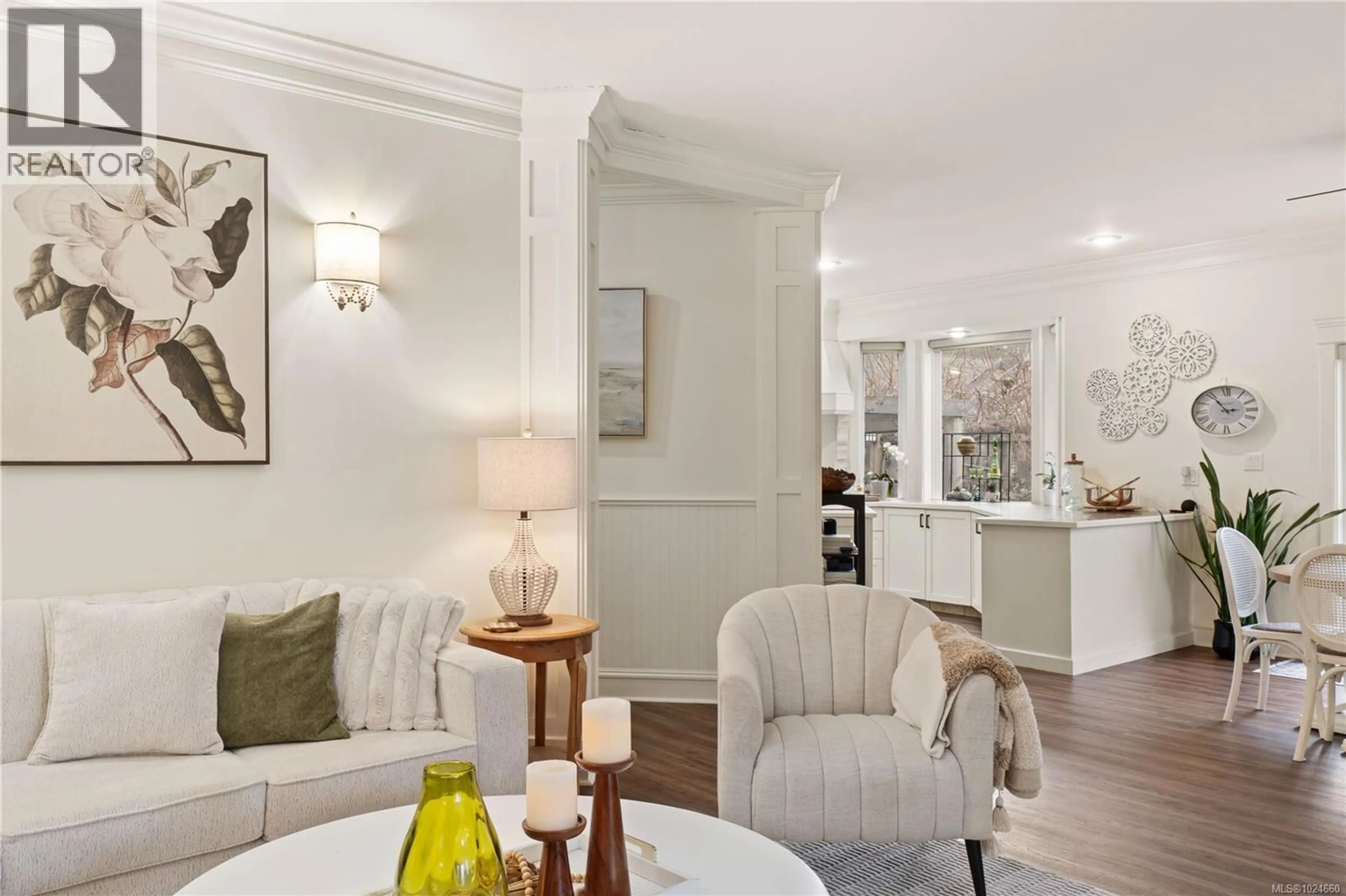 Living room with furniture, unknown for 2508 NUTTAL DRIVE, Nanoose Bay British Columbia V9P9B4