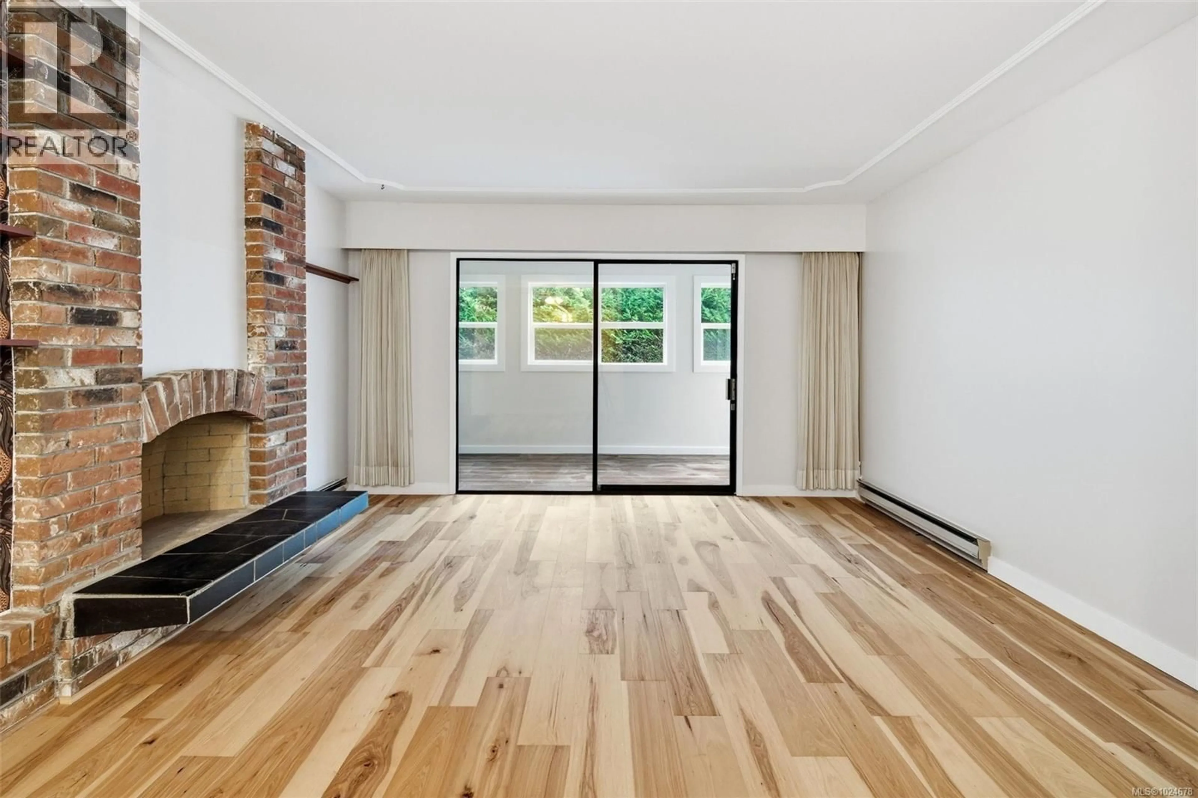 Unknown for 104 - 3244 SEATON STREET, Saanich British Columbia V8Z3V7