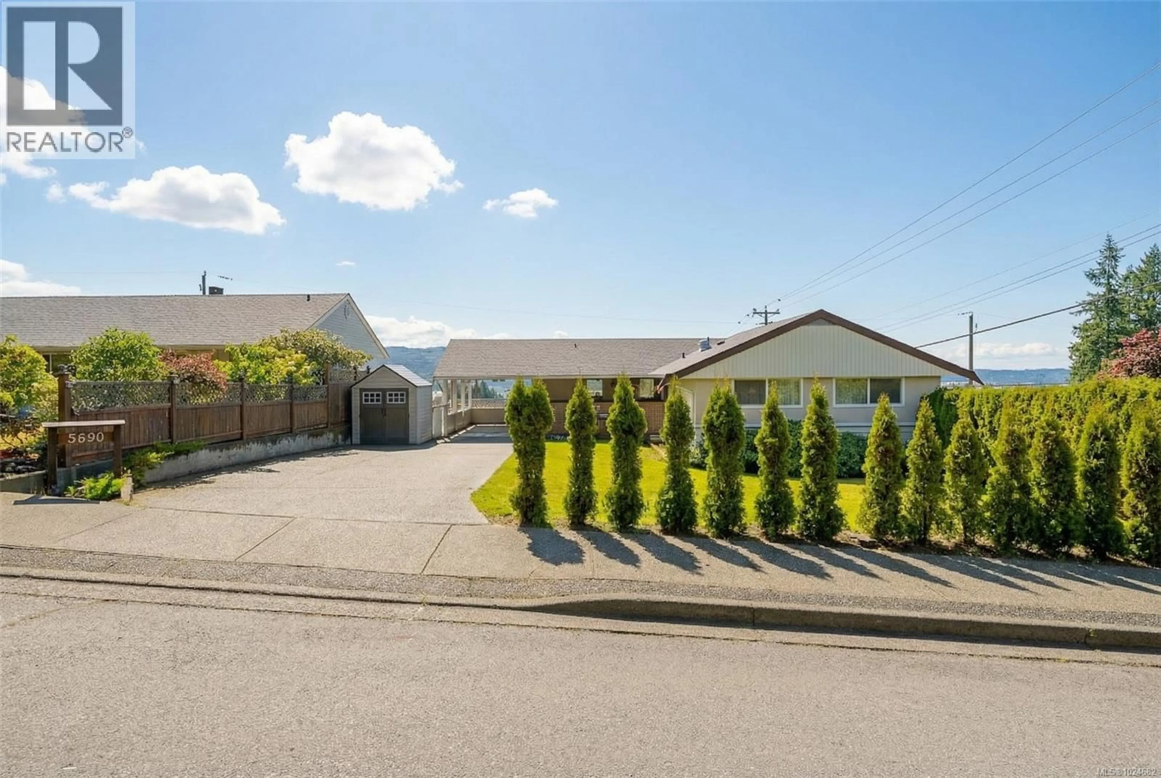 A pic from outside/outdoor area/front of a property/back of a property/a pic from drone, street for 3590 17TH AVENUE, Port Alberni British Columbia V9Y5E9