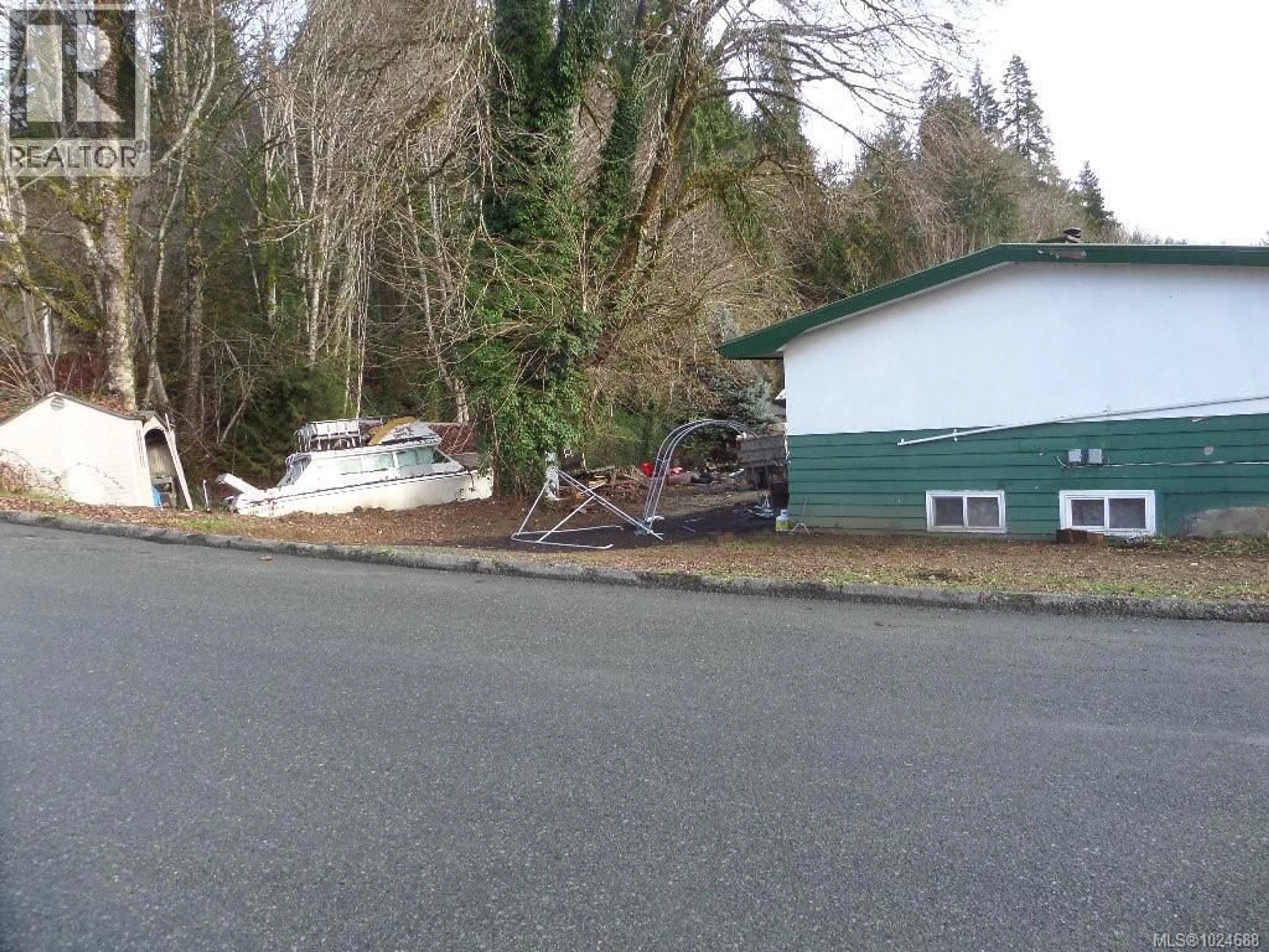 Shed for 6095 RIVER ROAD, Port Alberni British Columbia V9Y6Z8