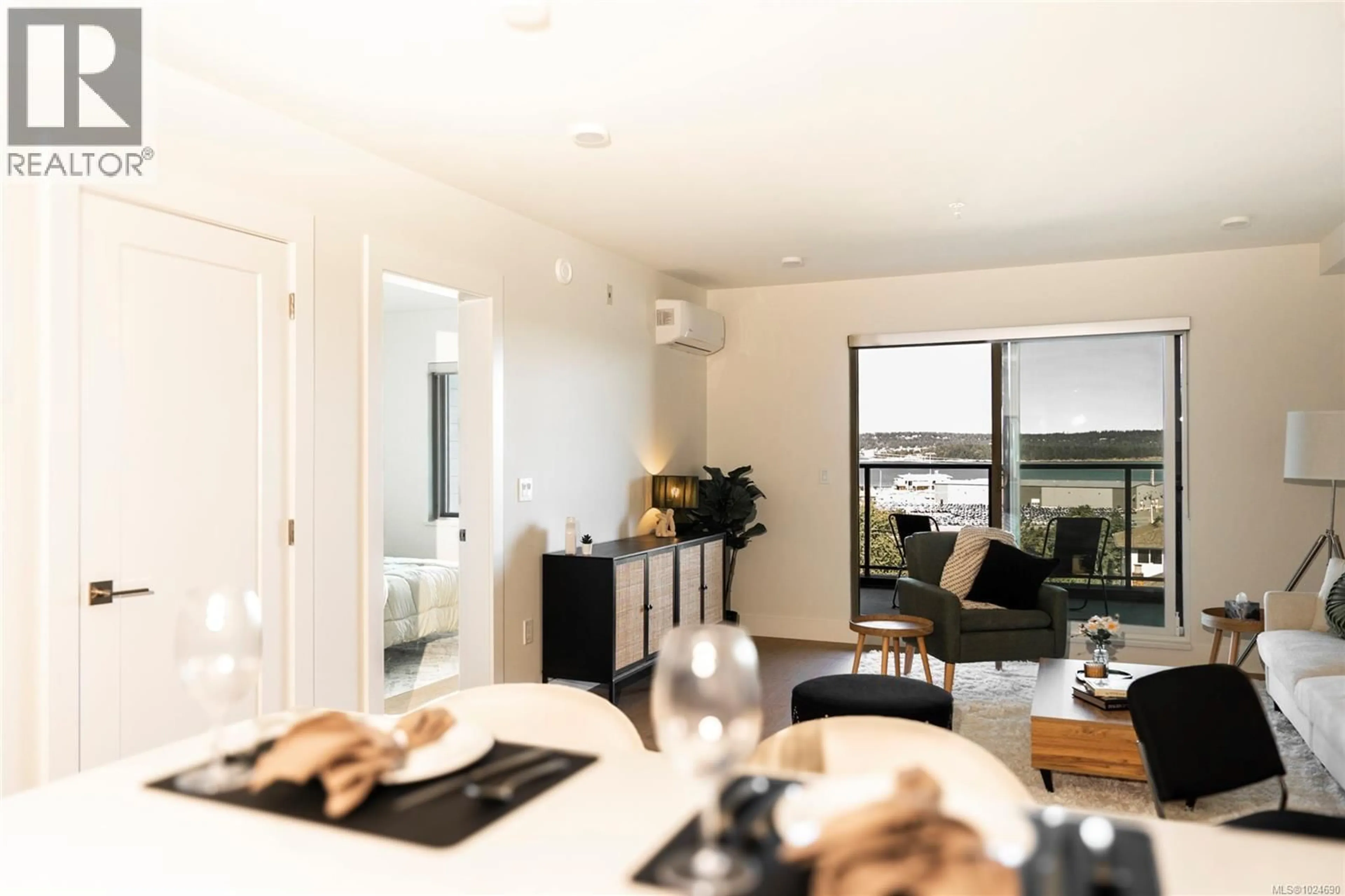 Dining room, unknown for 403 - 45 HALIBURTON STREET, Nanaimo British Columbia V9R4V6