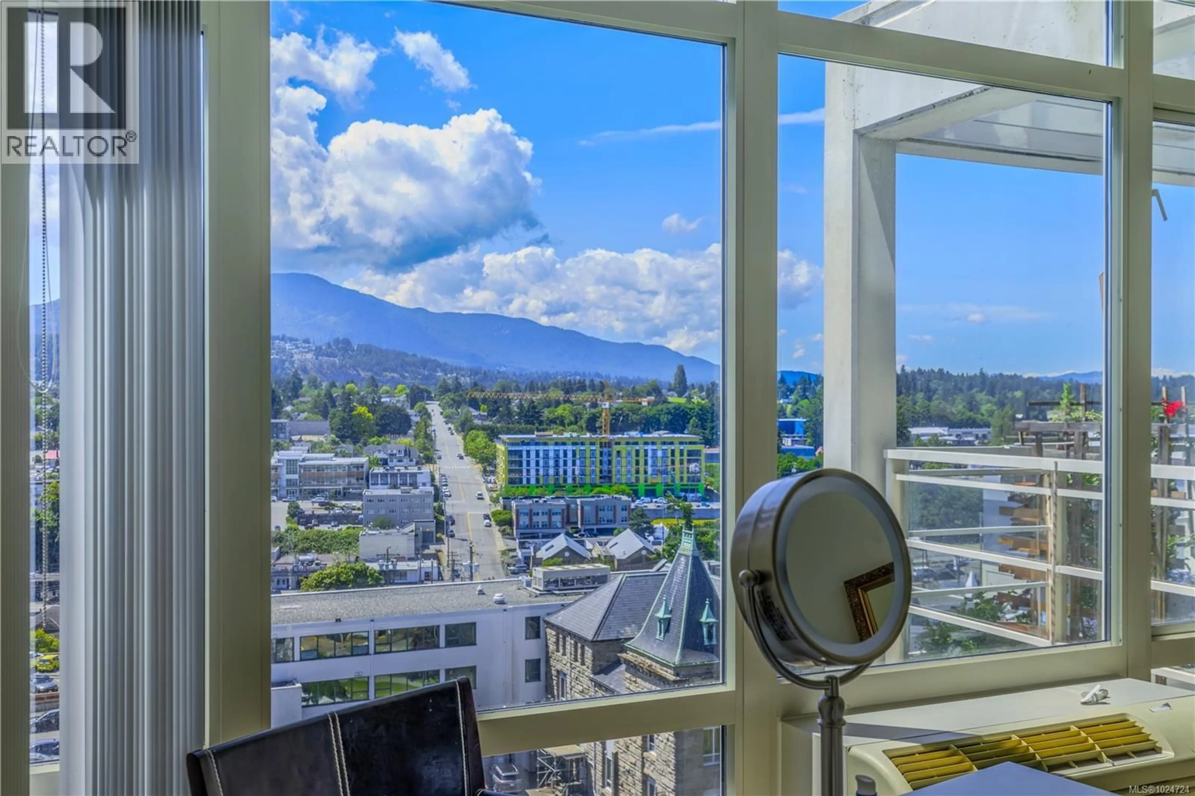 Balcony in the apartment, mountain view for 1004 - 38 FRONT STREET, Nanaimo British Columbia V9R0B8