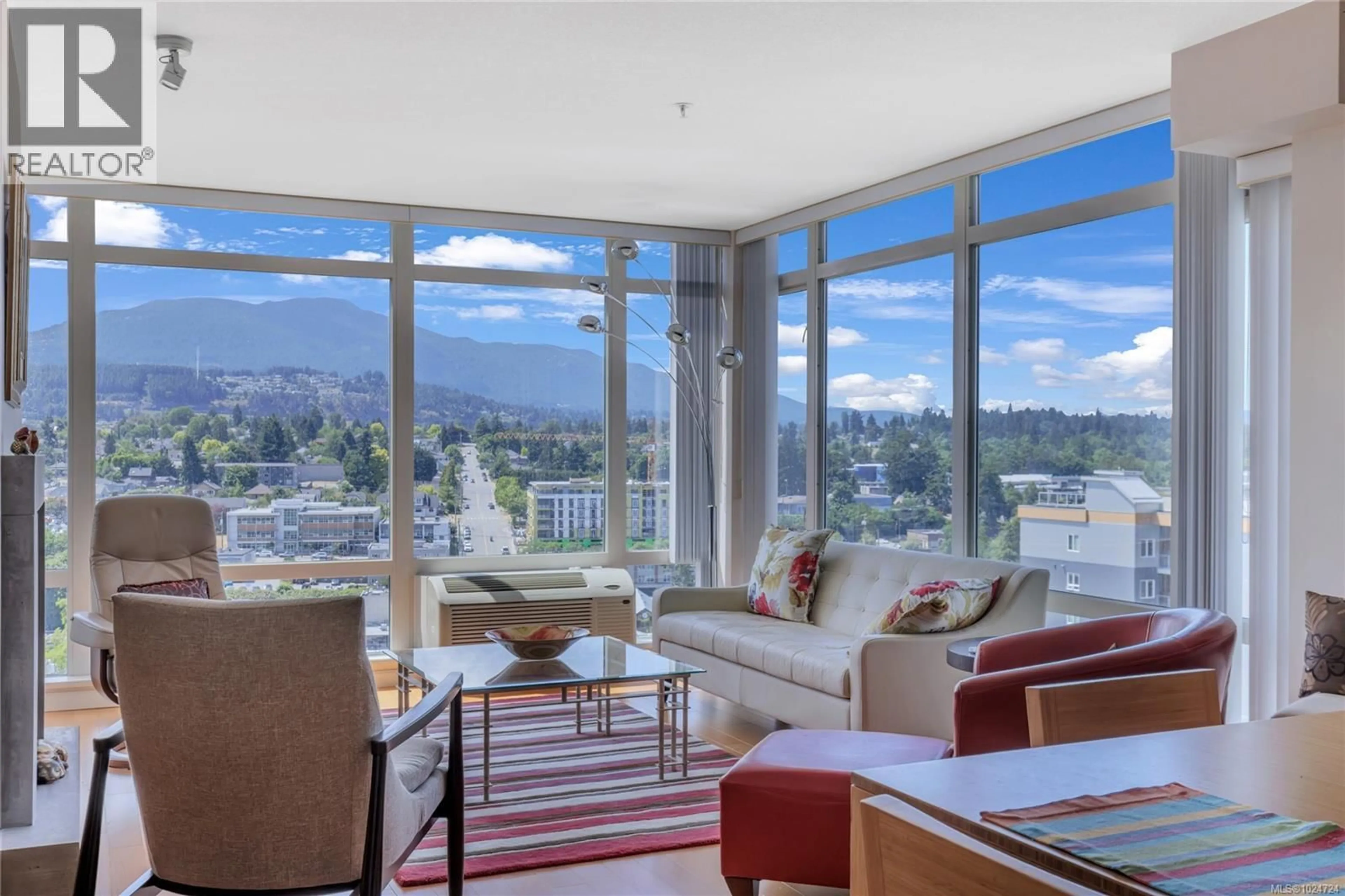 Living room with furniture, unknown for 1004 - 38 FRONT STREET, Nanaimo British Columbia V9R0B8