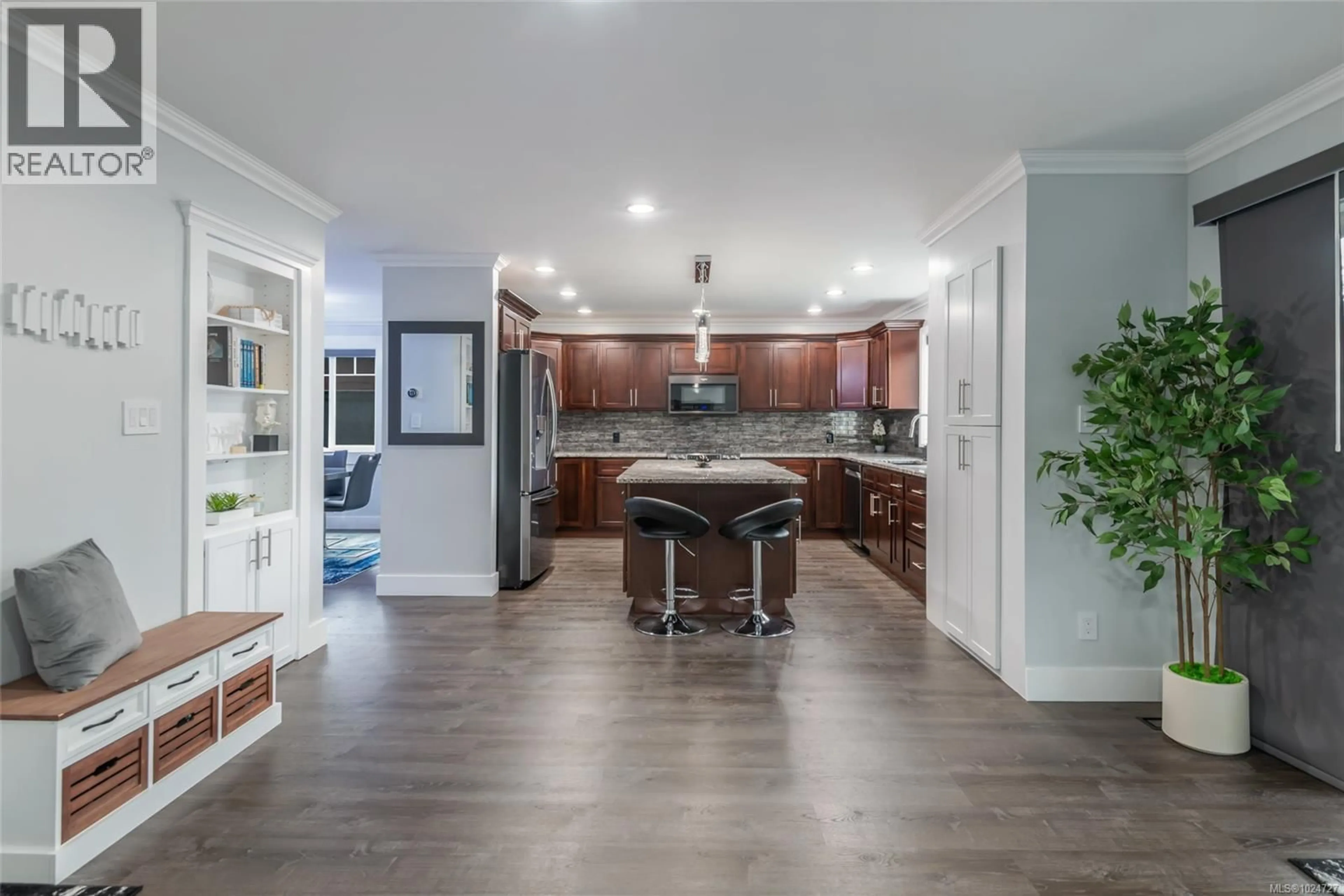 Open concept kitchen, ceramic/tile floor for 5576 SWALLOW DRIVE, Port Alberni British Columbia V9Y7H1