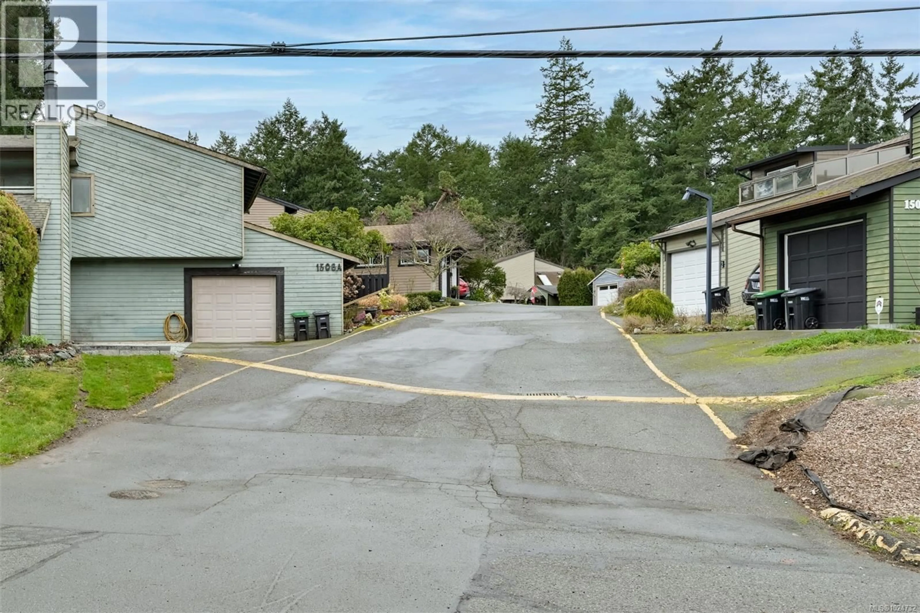 Unknown for A - 1506 GLENTANA ROAD, View Royal British Columbia V9A7A1