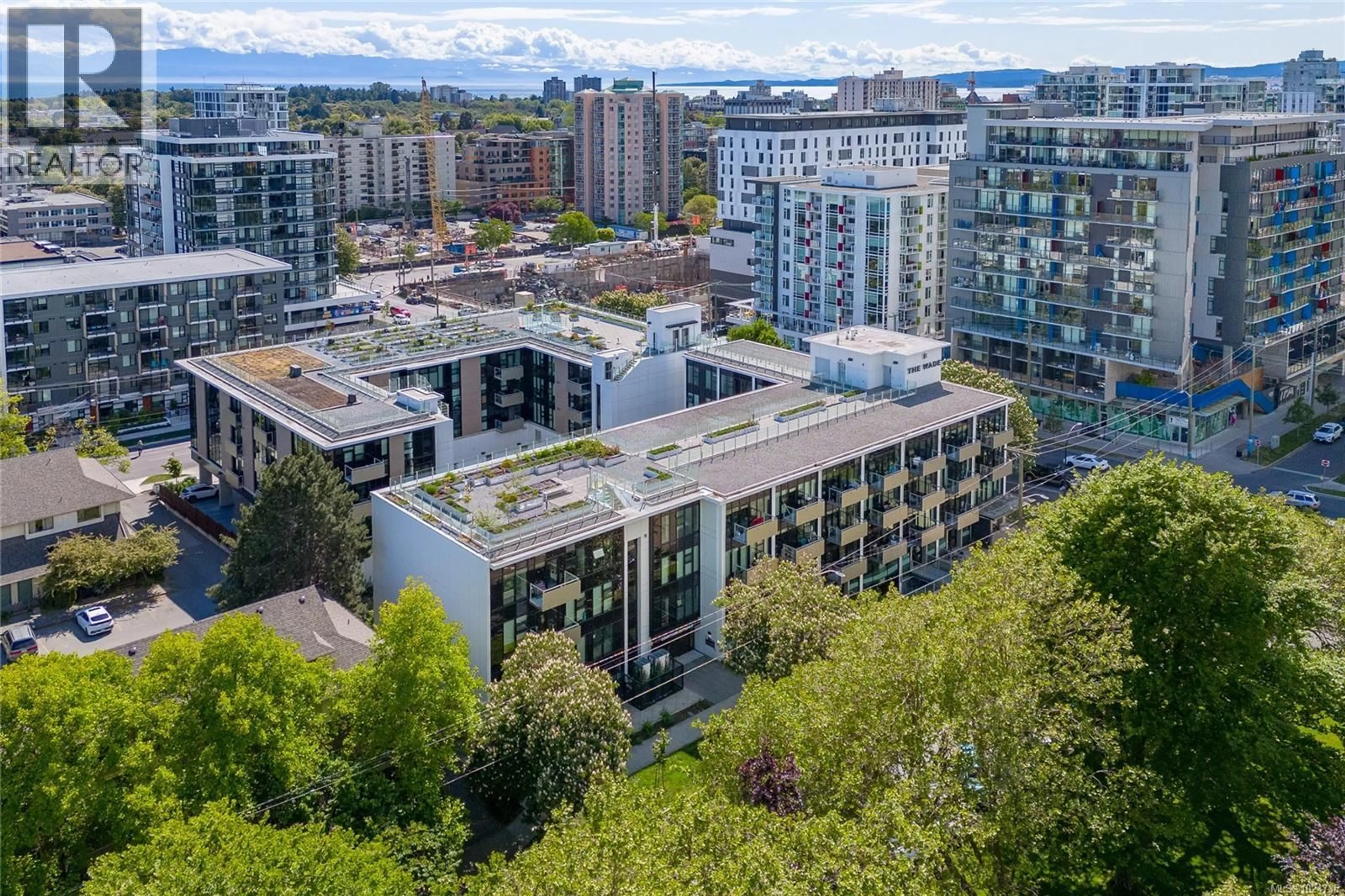 A pic from outside/outdoor area/front of a property/back of a property/a pic from drone, city buildings view from balcony for N408 - 1105 PANDORA AVENUE, Victoria British Columbia V8V3P9