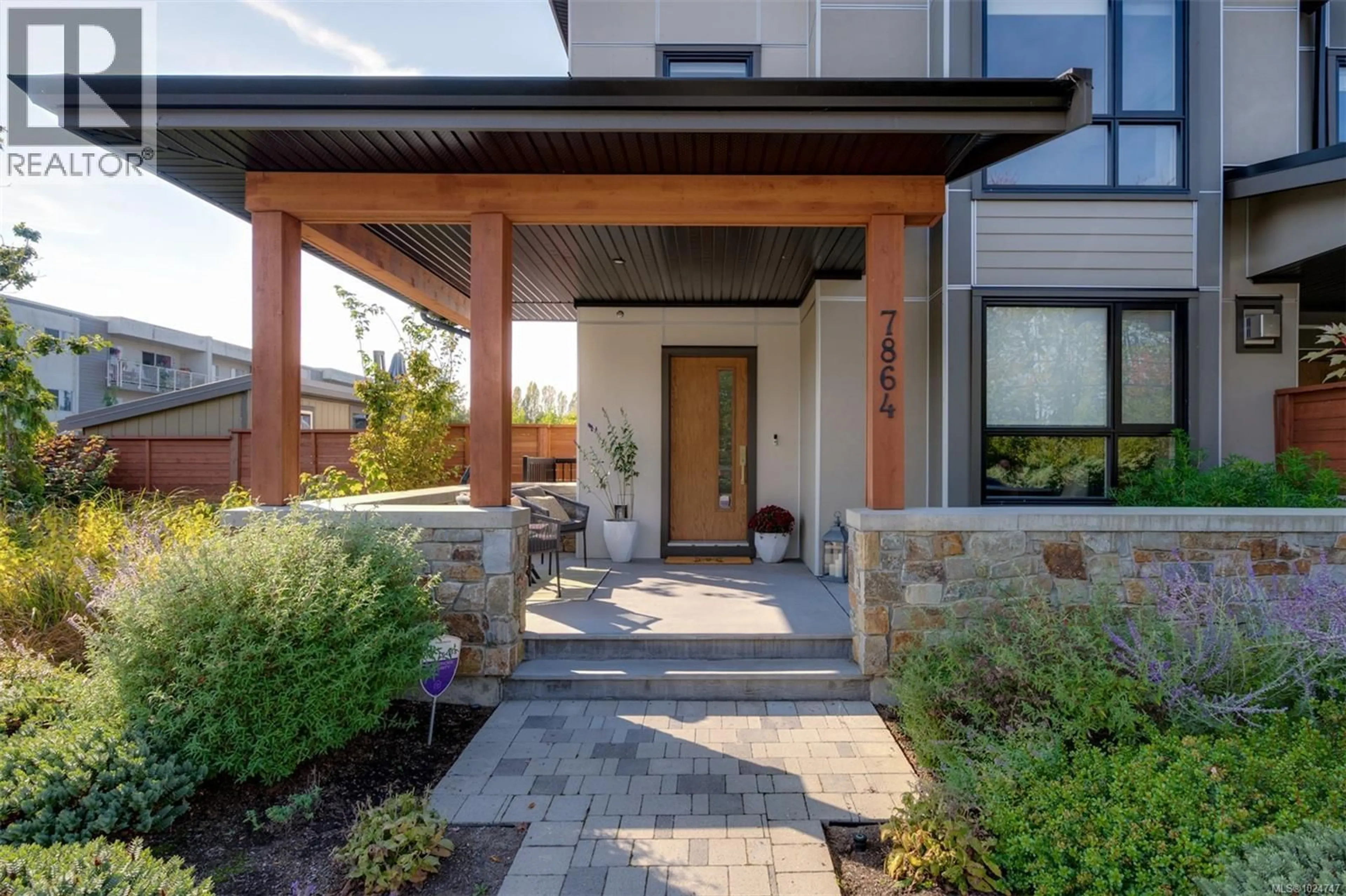 Unknown for 7864 LOCHSIDE DRIVE, Central Saanich British Columbia V8M0B9