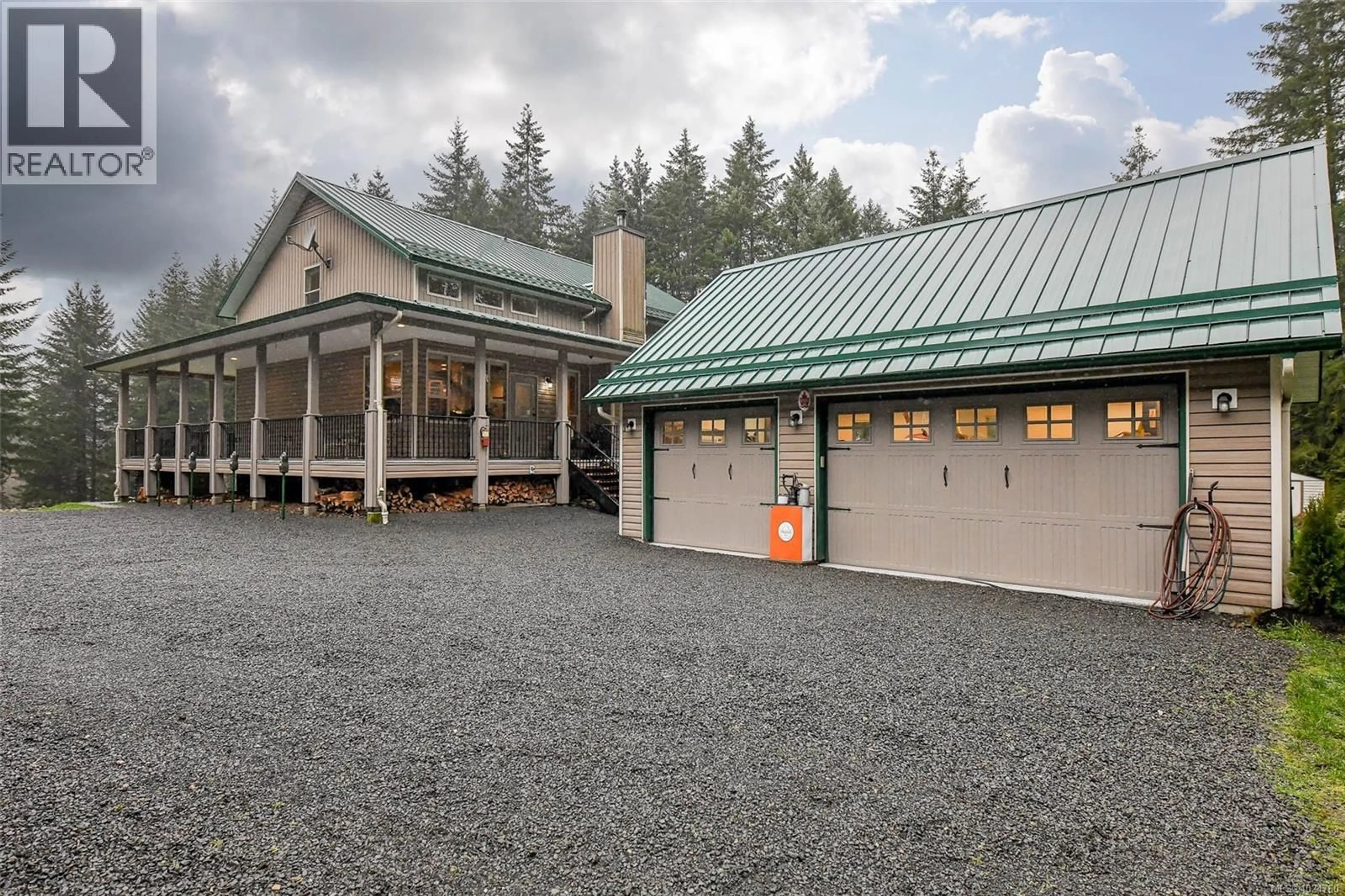 Unknown for 3997 MACAULAY ROAD, Black Creek British Columbia V9J1C8