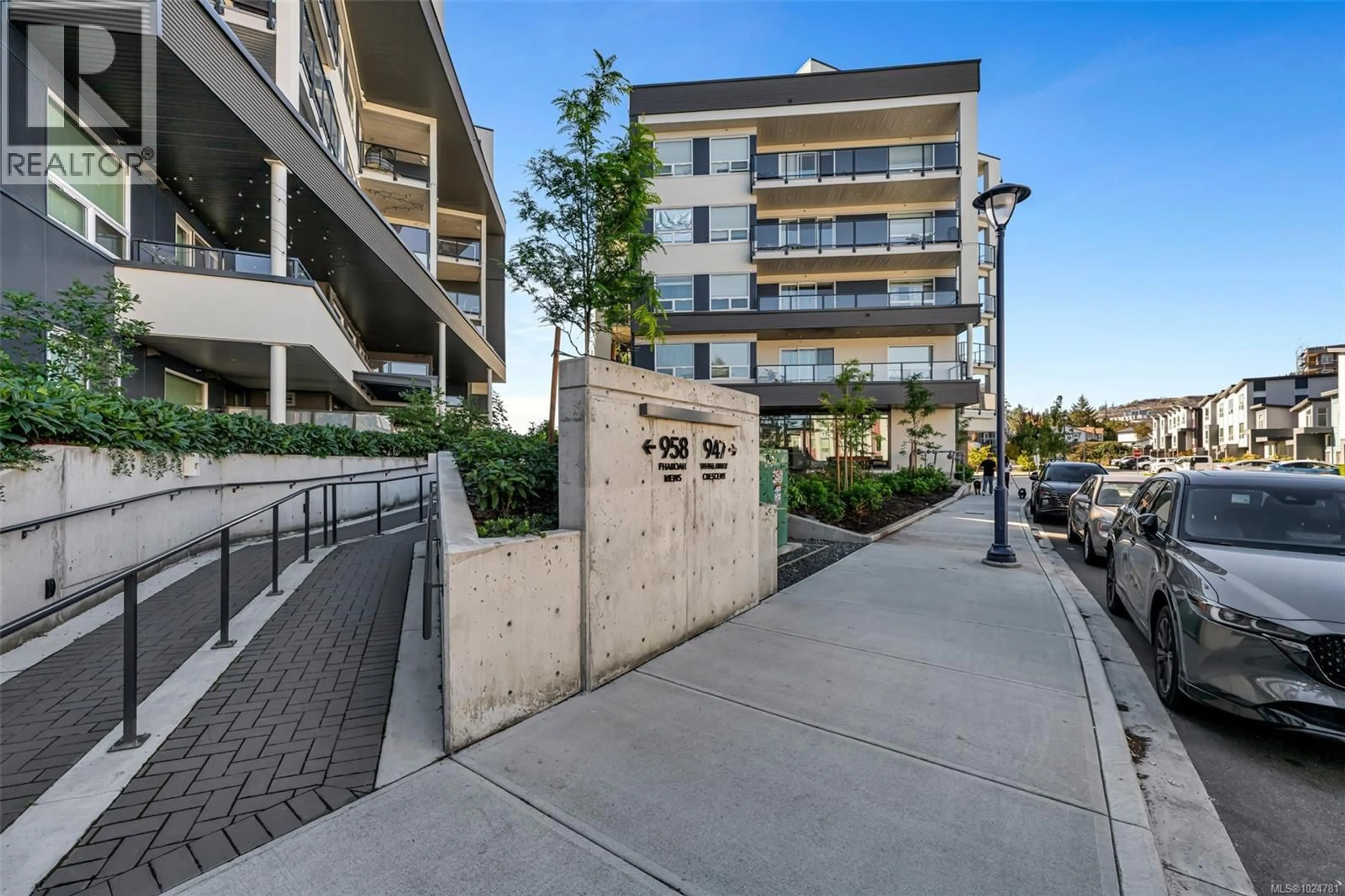 Patio, street for 608 - 947 WHIRLAWAY CRESCENT, Langford British Columbia V9B6W6