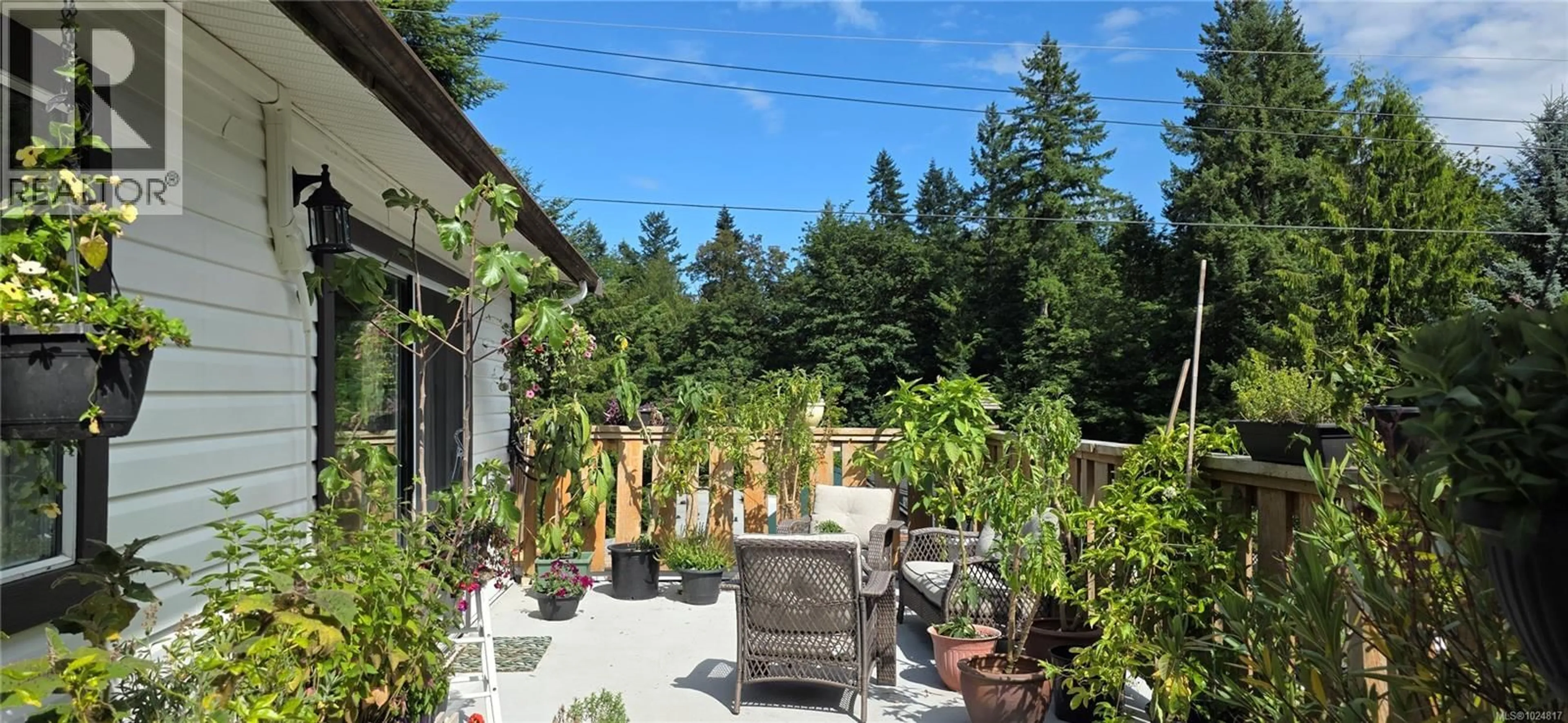 Patio, street for 125 - 1120 SHAWNIGAN-MILL BAY ROAD, Mill Bay British Columbia V8H1G8