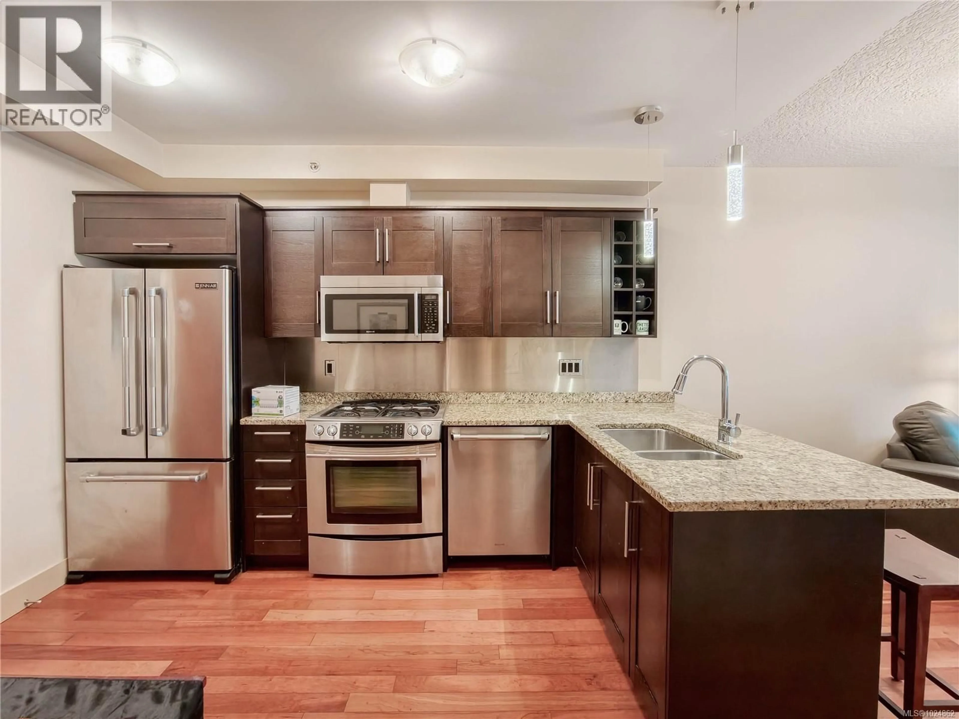 Open concept kitchen, unknown for N503 - 737 HUMBOLDT STREET, Victoria British Columbia V8W1B1