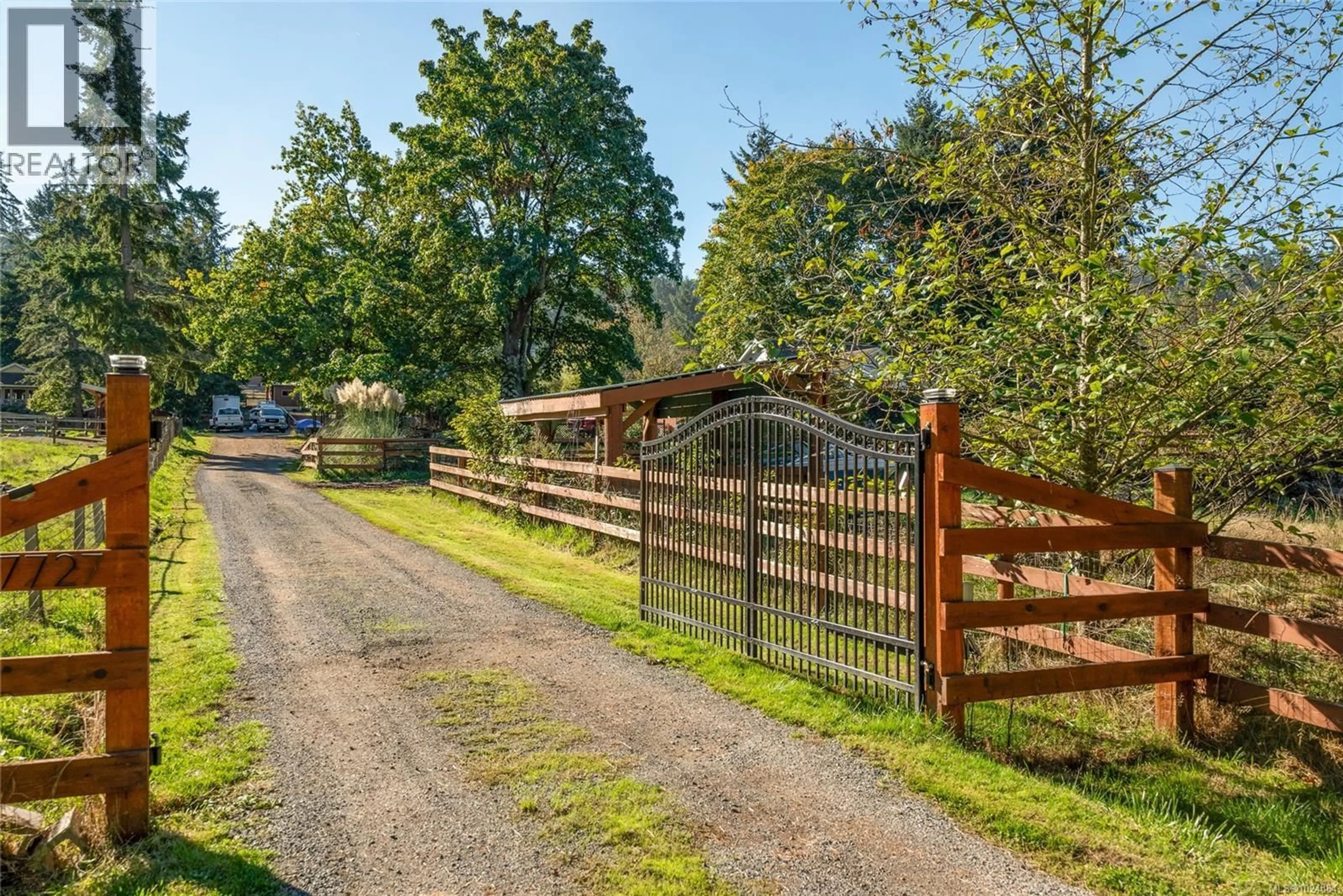 A pic from outside/outdoor area/front of a property/back of a property/a pic from drone, street for 7727 SUPERIOR ROAD, Lantzville British Columbia V0R2H0