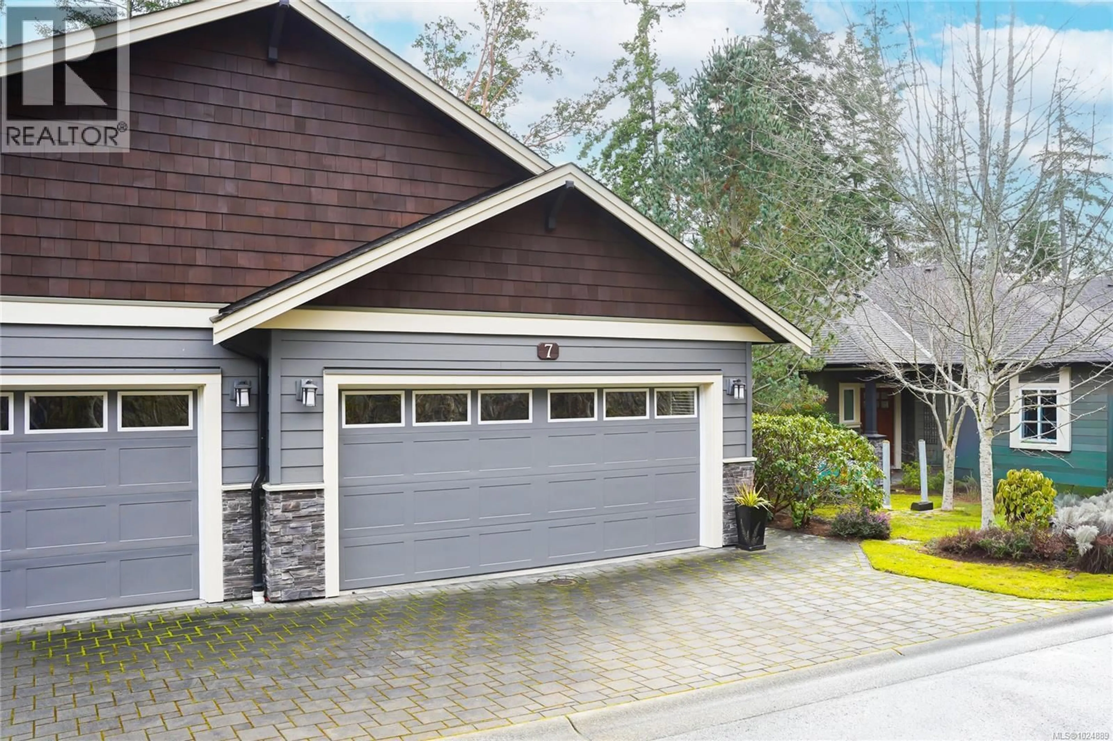 Home with vinyl exterior material, street for 7 - 2319 CHILCO ROAD, View Royal British Columbia V9B6S7