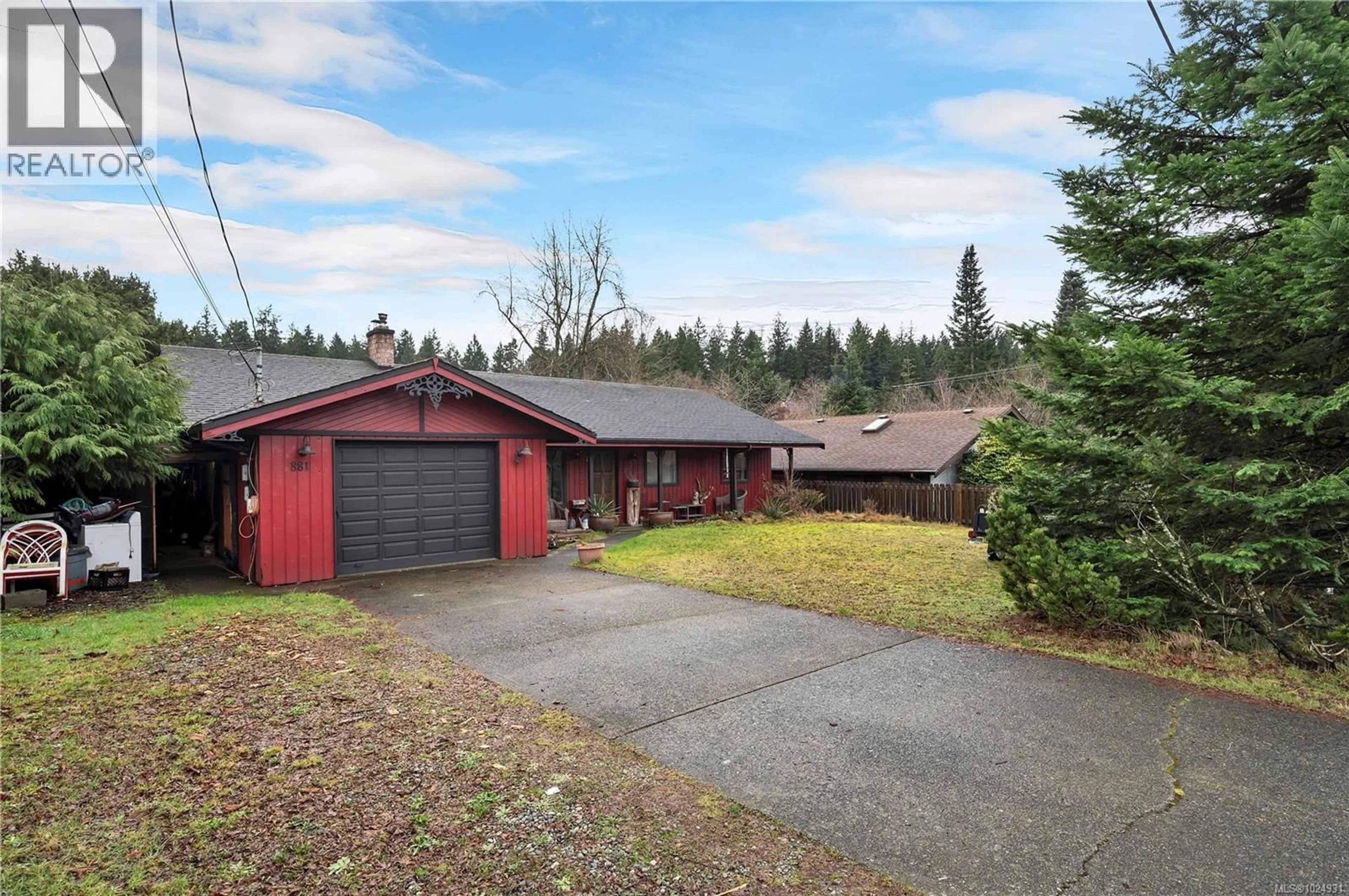 A pic from outside/outdoor area/front of a property/back of a property/a pic from drone, unknown for 881 CORTEZ ROAD, Campbell River British Columbia V9W6J9