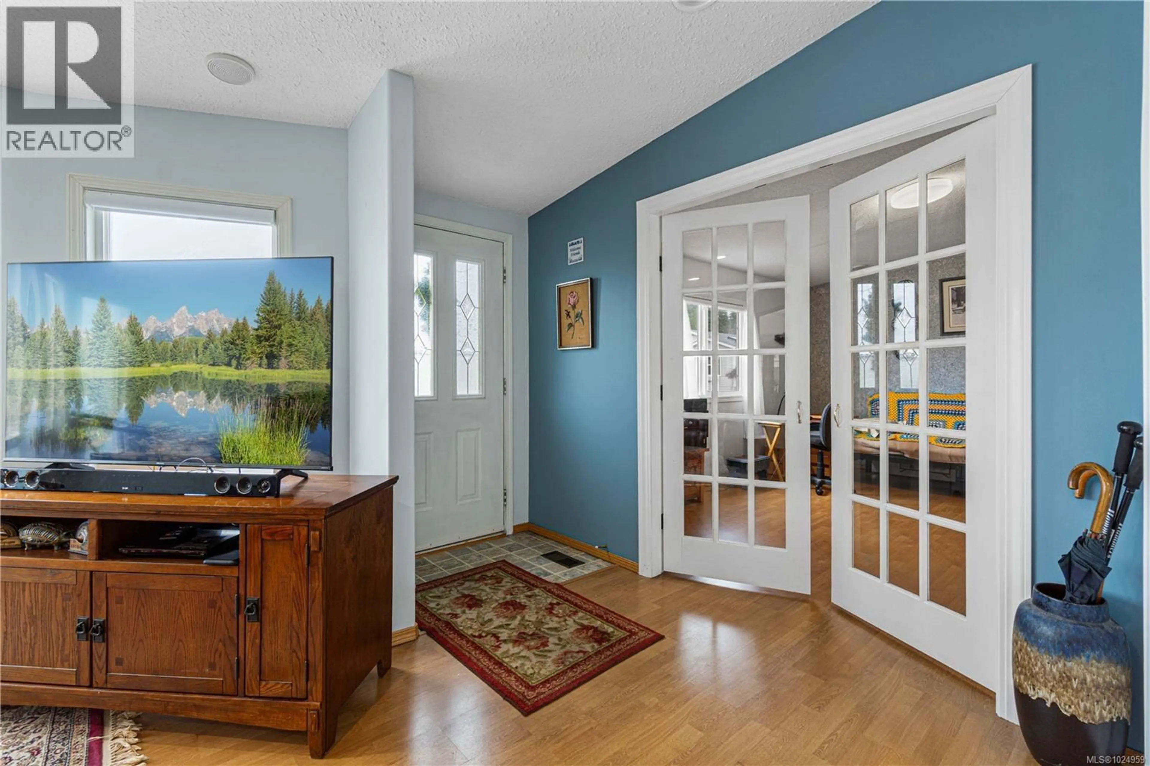 Indoor entryway for 6201 RICH ROAD, Nanaimo British Columbia V9T6J2