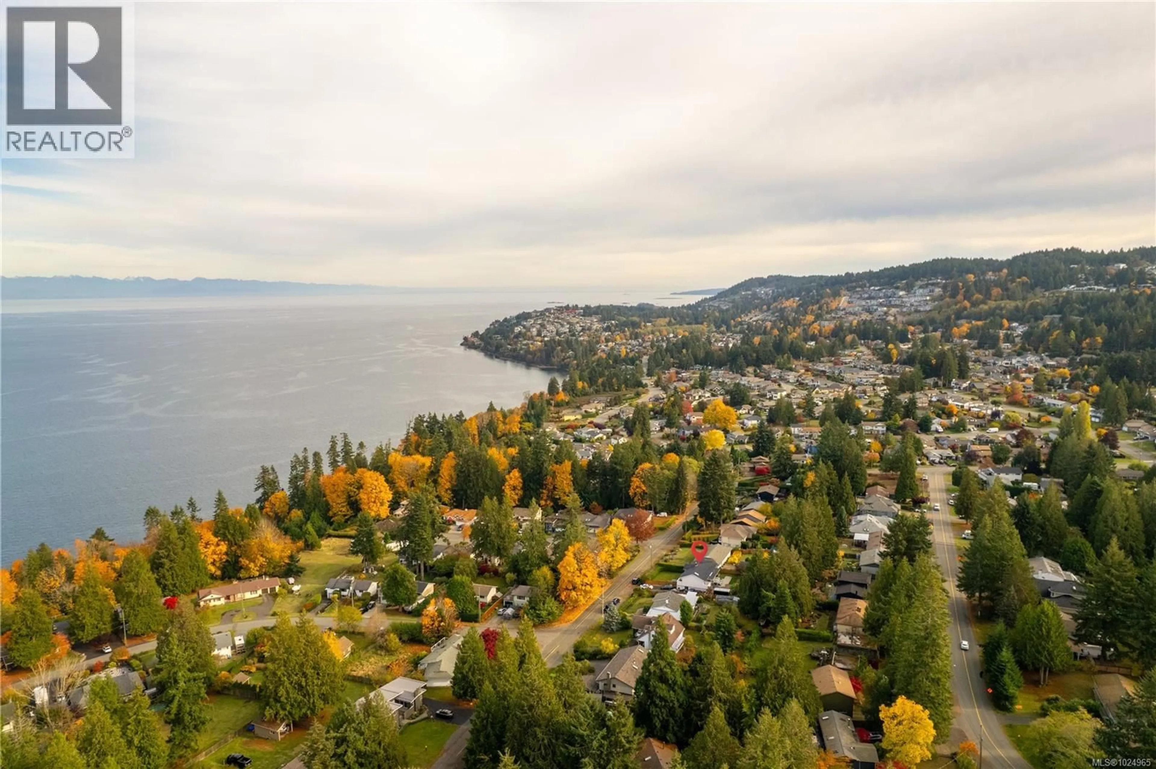 A pic from outside/outdoor area/front of a property/back of a property/a pic from drone, water/lake/river/ocean view for 6081 PARKWAY DRIVE, Nanaimo British Columbia V9V1G2
