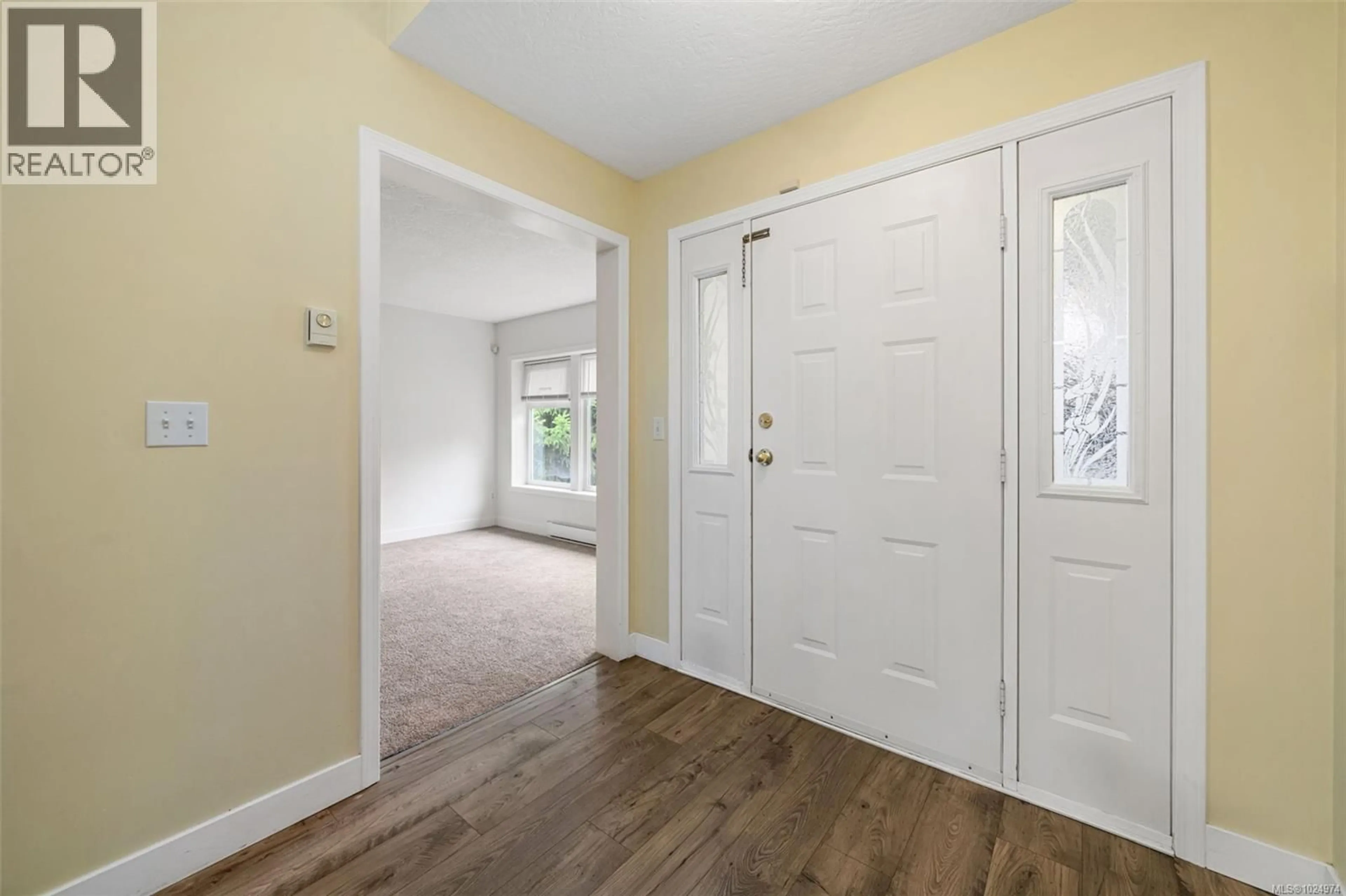 Indoor entryway for 2589 BUCKLER AVENUE, Langford British Columbia V9B5V3
