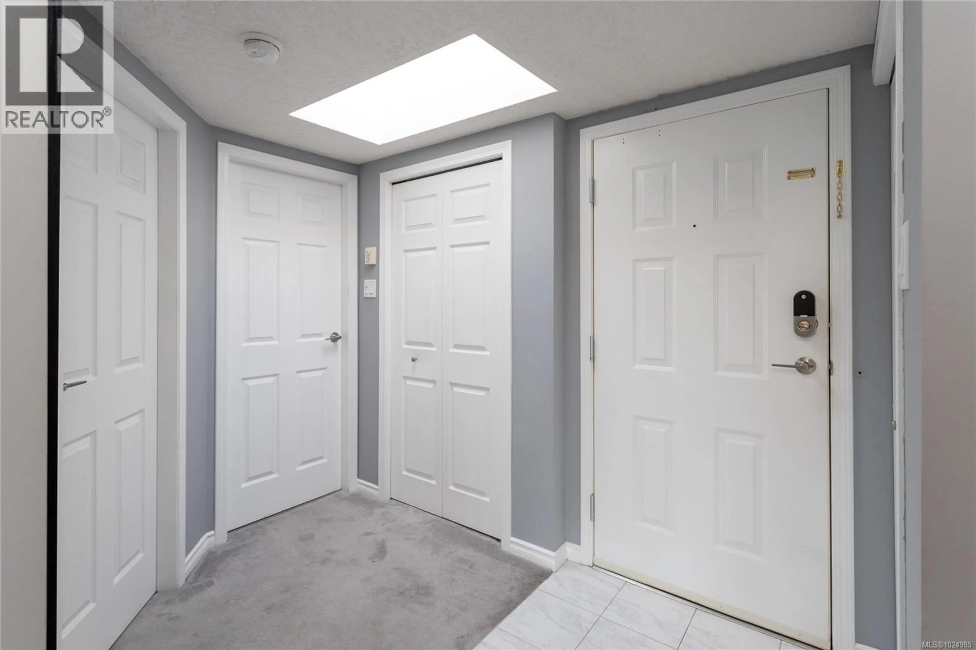 Unknown for 408 - 520 DUNEDIN STREET, Victoria British Columbia V8T2L6