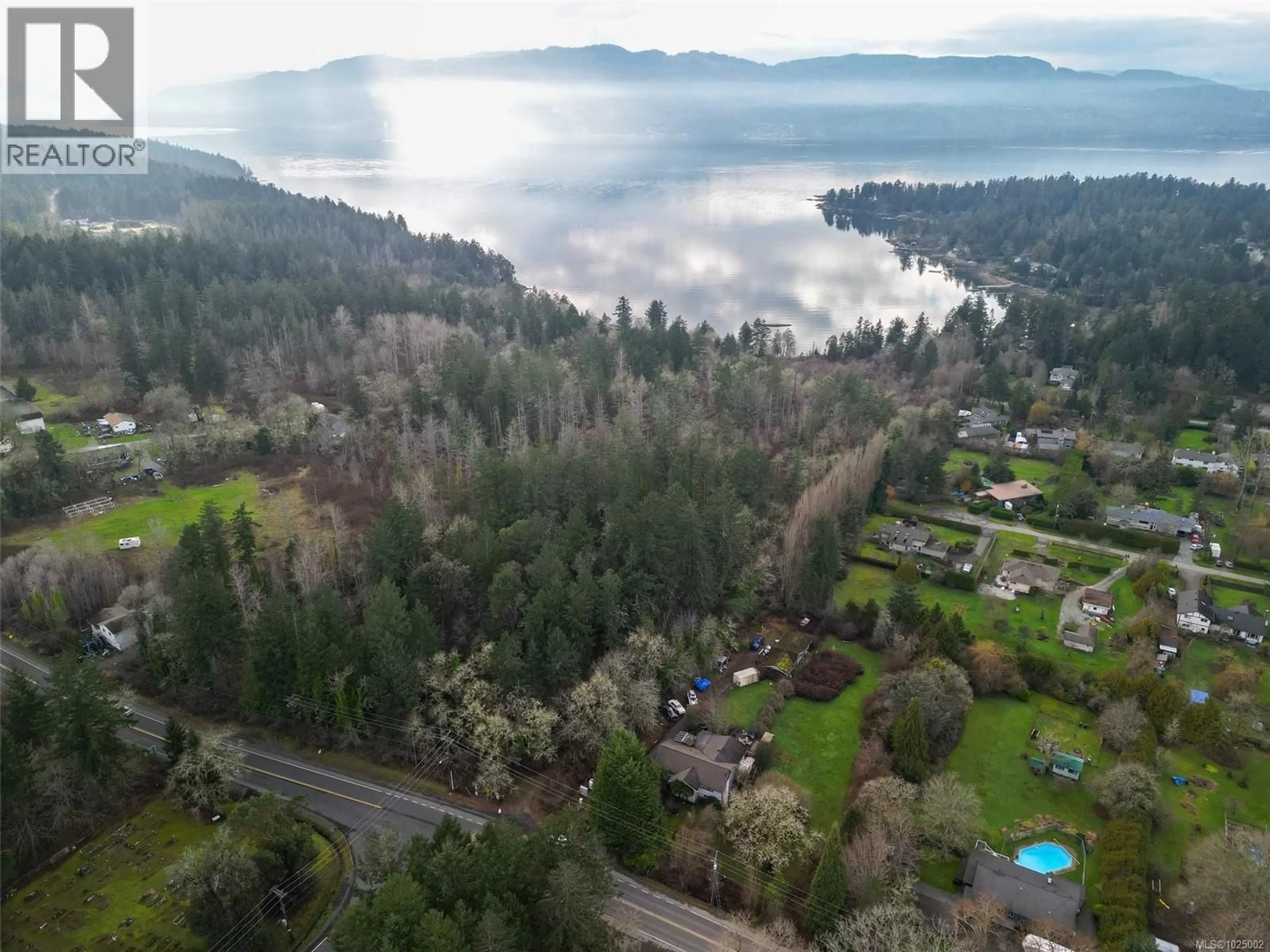 A pic from outside/outdoor area/front of a property/back of a property/a pic from drone, water/lake/river/ocean view for 9146 WEST SAANICH ROAD, North Saanich British Columbia V8L5T4
