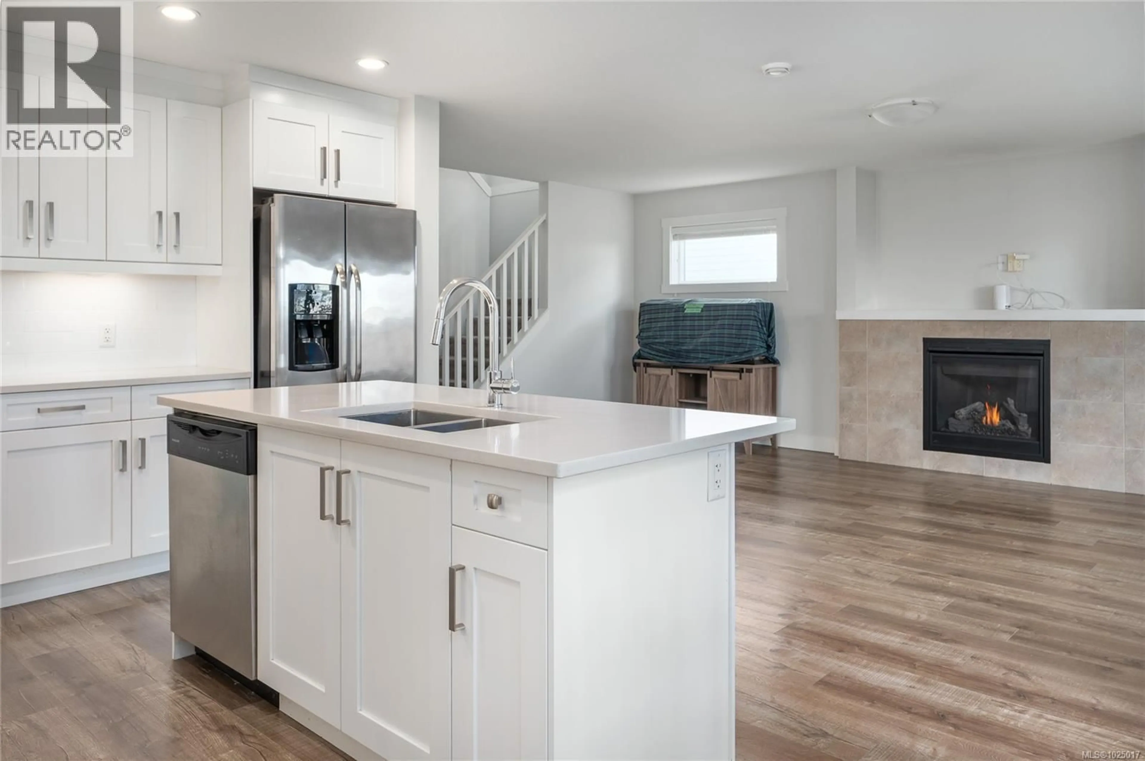 Open concept kitchen, unknown for 524 STEEVES ROAD, Nanaimo British Columbia V9R0H8